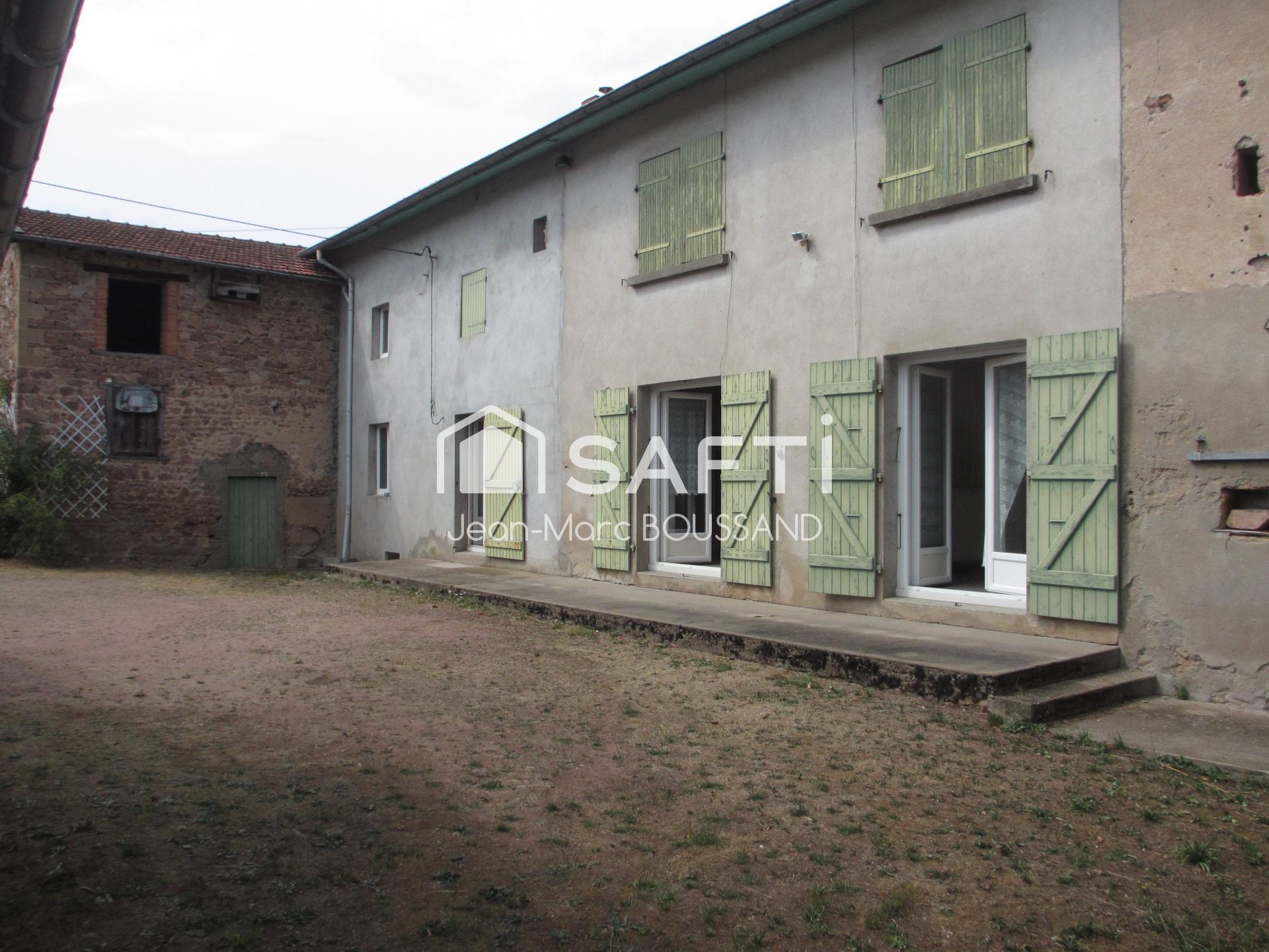 Maison 5 pièces 112 m² · à Chauffailles · 112 m² · 110 000 €