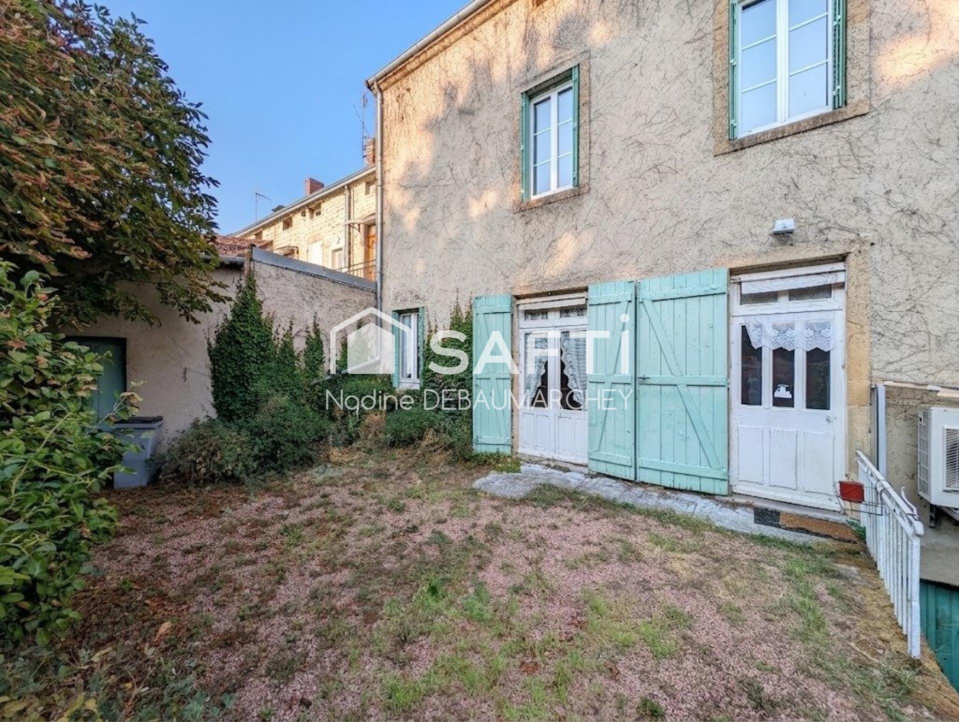 Maison 7 pièces 164 m² · à Genelard · 164 m² · 99 000 €