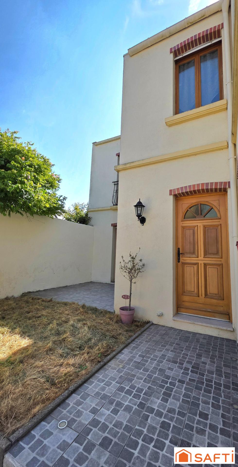 Photo SAFTI — Maison 4 pièces, 113 m² à Saint Quentin 4