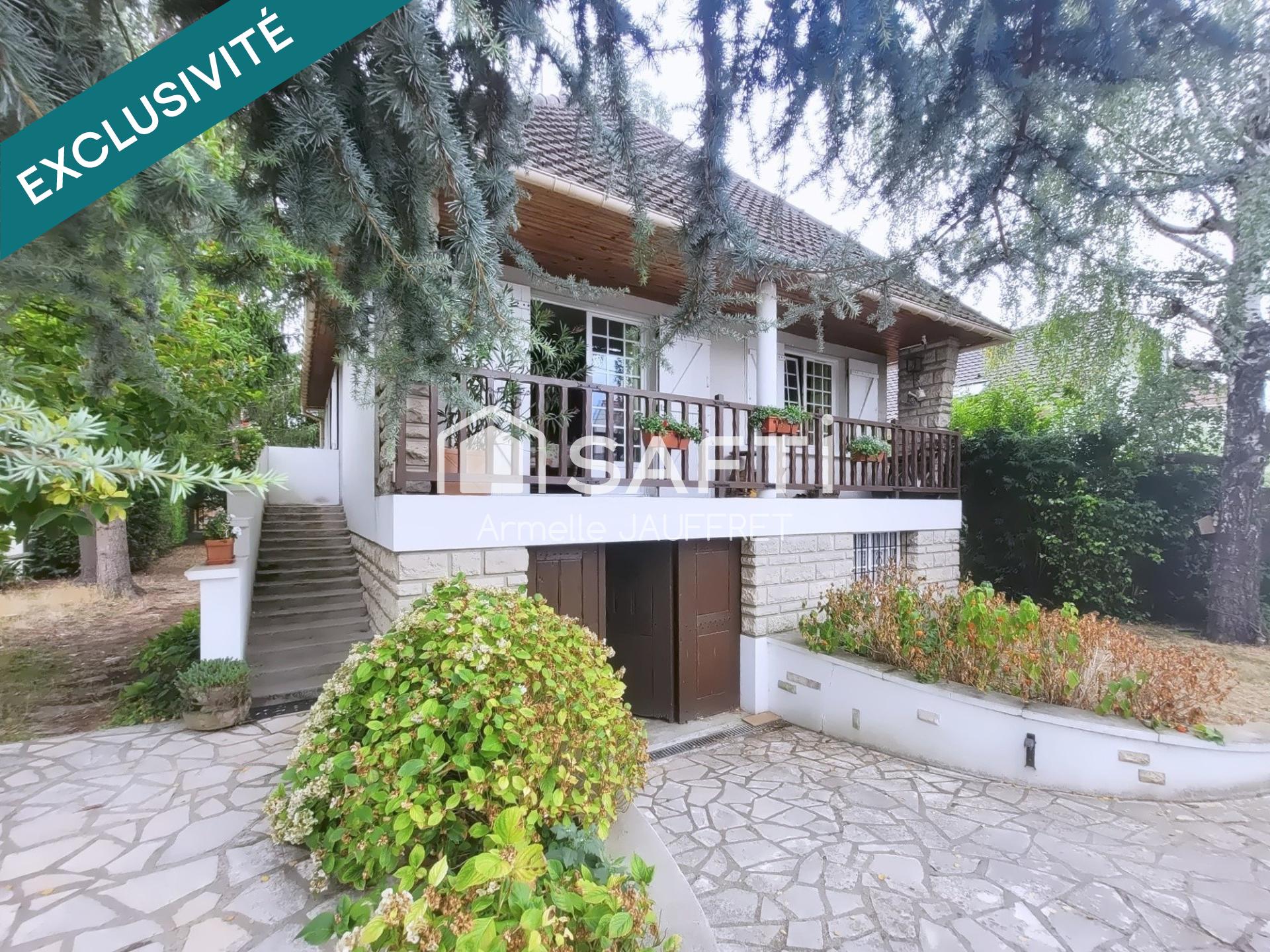 Maison évolutive, au calme sur un beau terrain.