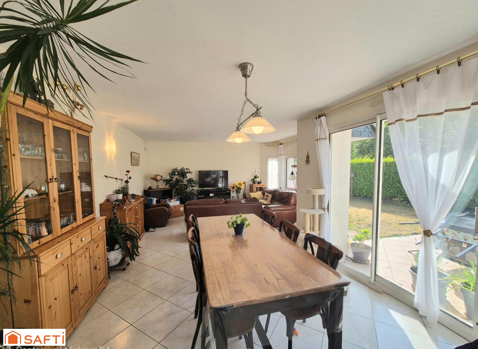 Photo SAFTI — Maison 5 pièces, 114 m² à Landivisiau 4