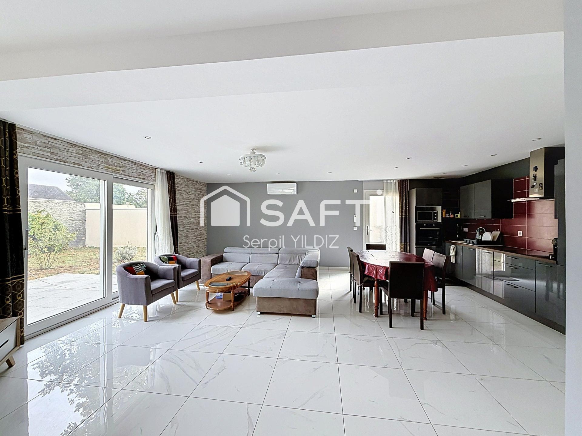 Photo SAFTI — Maison 8 pièces, 209 m² à Joue Les Tours 5