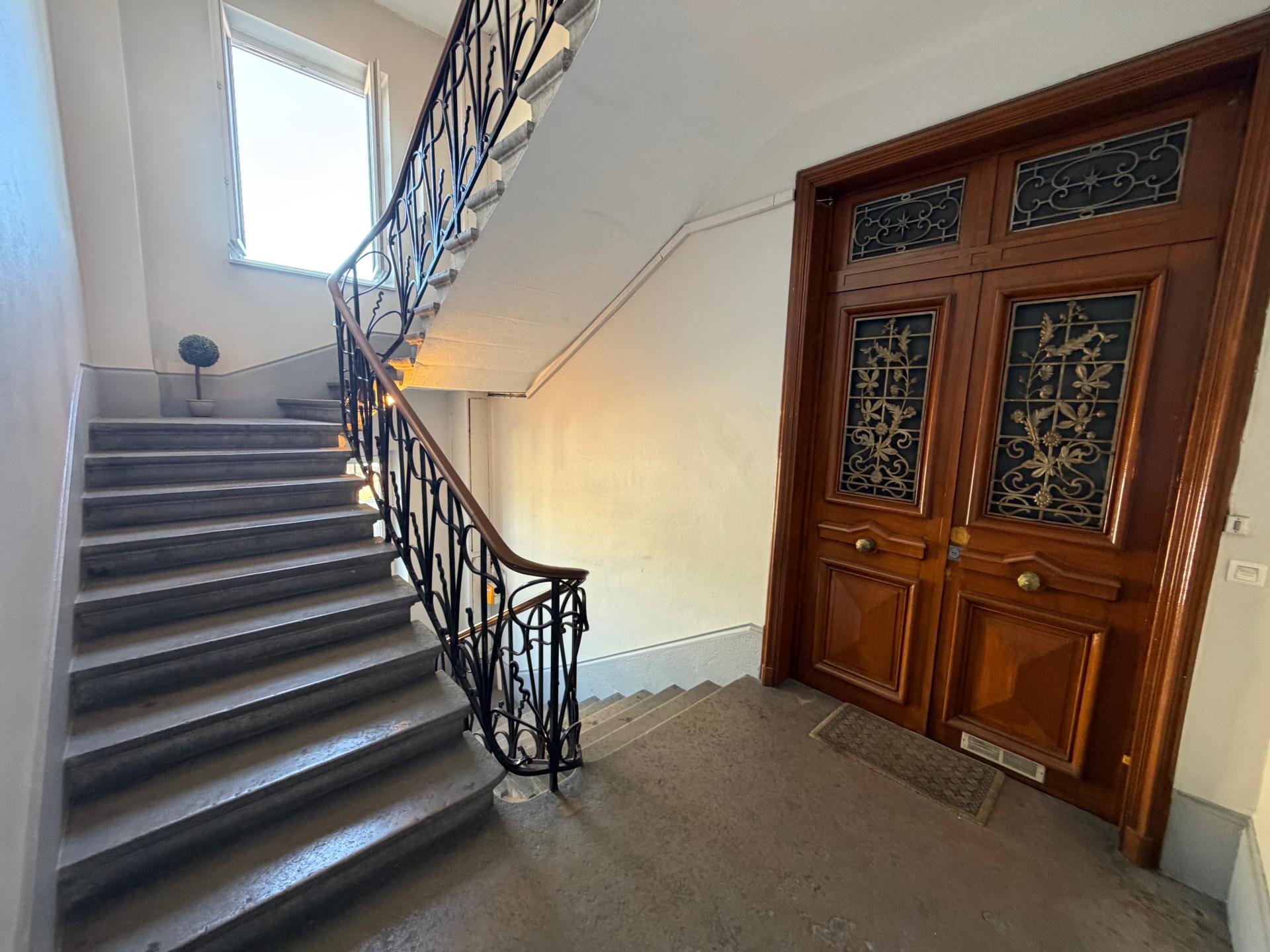 Photo SAFTI — Appartement 7 pièces, 185 m² à Bourg En Bresse 3
