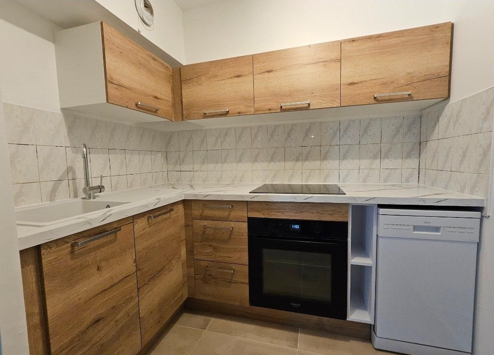 Photo SAFTI — Appartement 2 pièces, 38 m² à Sainte Genevieve Des Bois 2