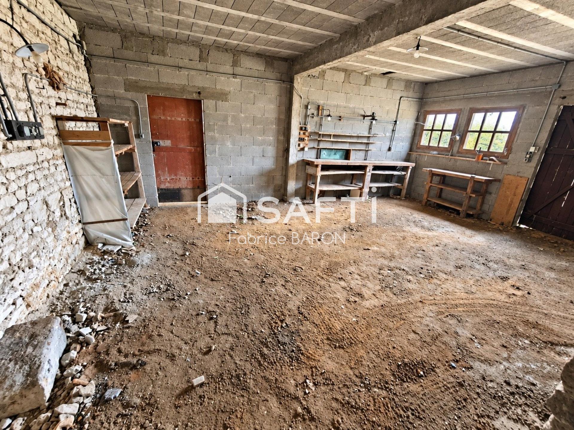 Photo SAFTI — Maison 3 pièces, 80 m² à Monts Sur Guesnes 4