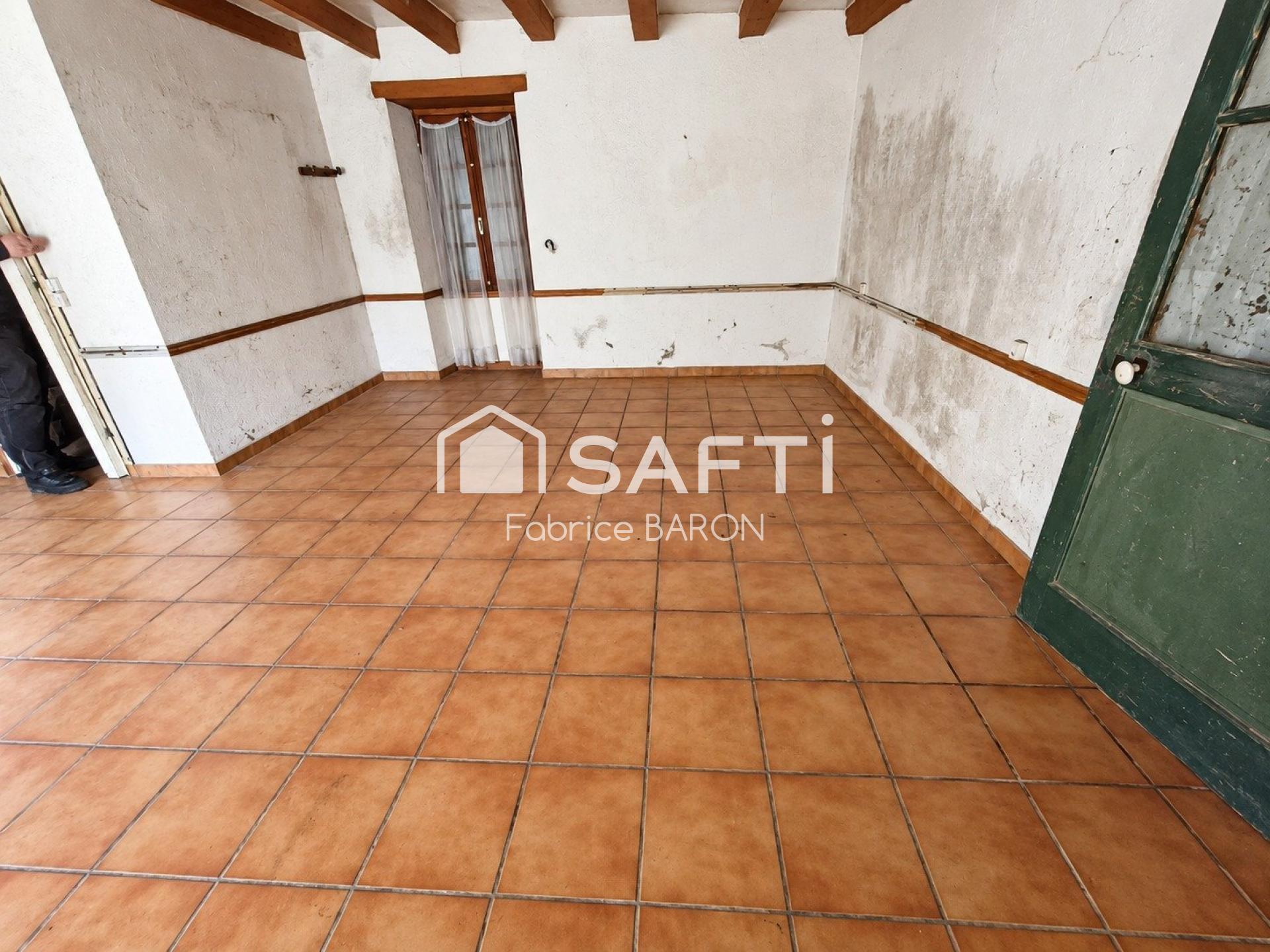 Photo SAFTI — Maison 3 pièces, 80 m² à Monts Sur Guesnes 2