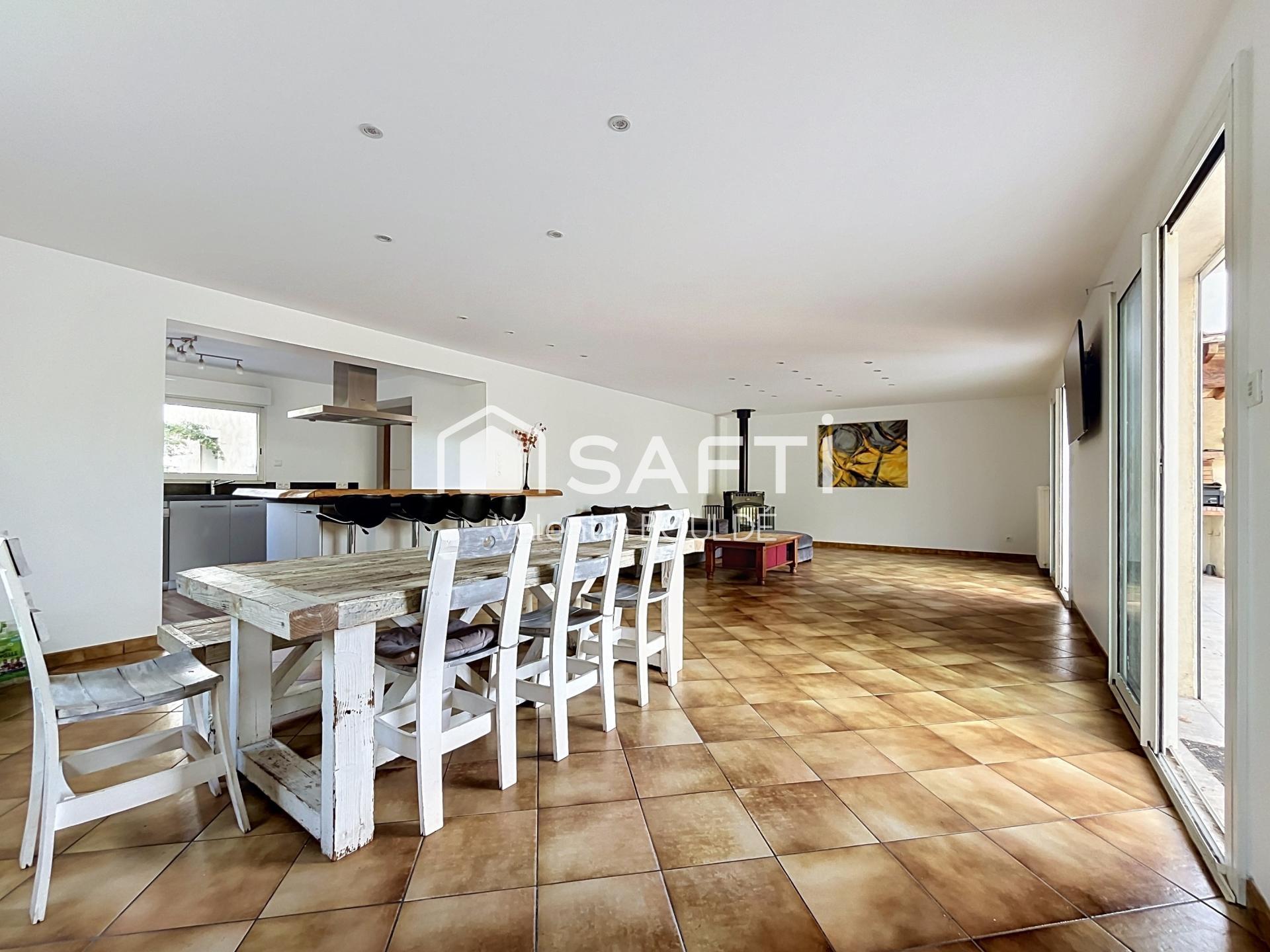Photo SAFTI — Maison 6 pièces, 162 m² à Ambares Et Lagrave 3