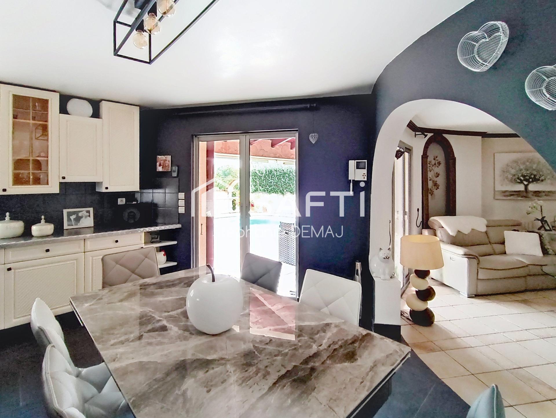 Photo SAFTI — Maison 4 pièces, 150 m² à Le Muy 2