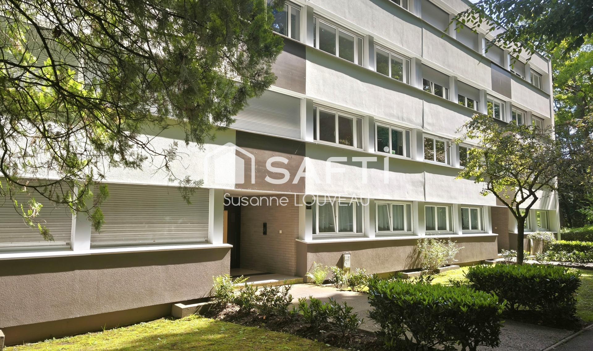 Appartement de standing dans une résidence sécurisée au vert