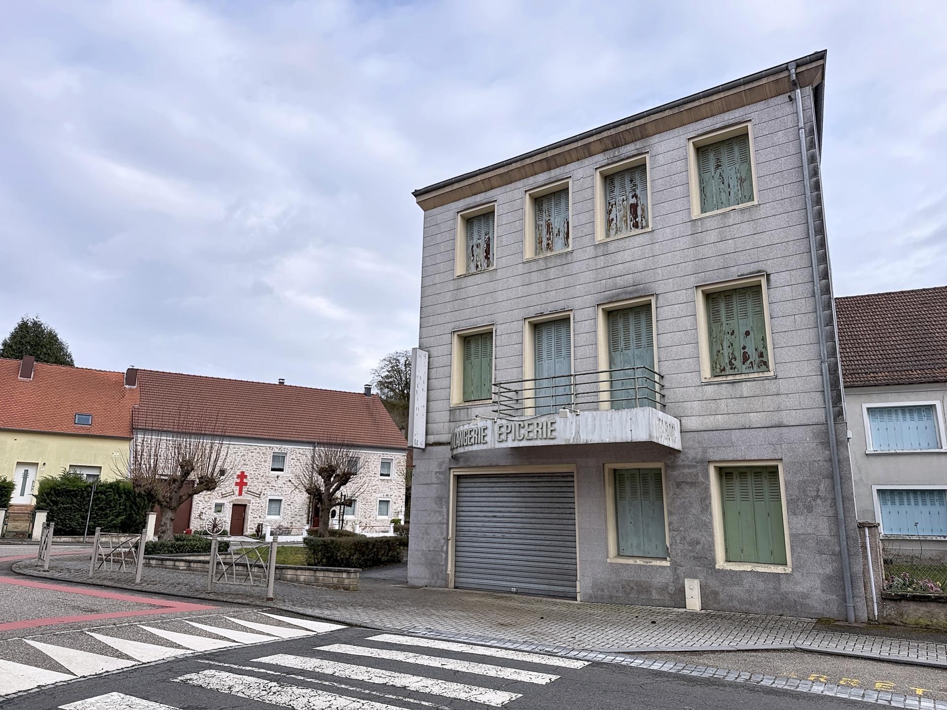 Photo SAFTI — Maison 9 pièces, 300 m² à Bliesbruck 2