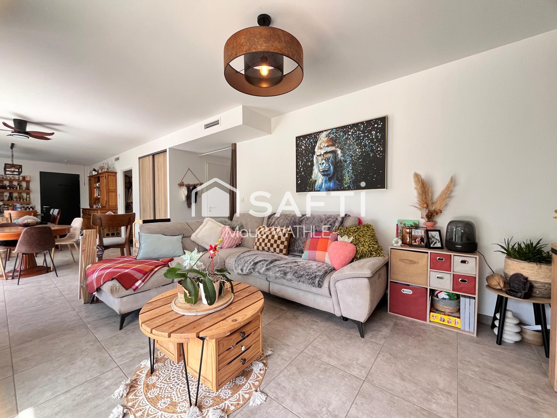 Photo SAFTI — Maison 3 pièces, 75 m² à Saint Hilaire La Foret 2