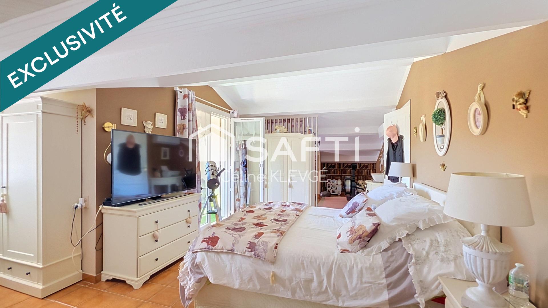 MAISON DE VILLAGE 147M² AVEC GRAND GARAGE ET TERRASSE