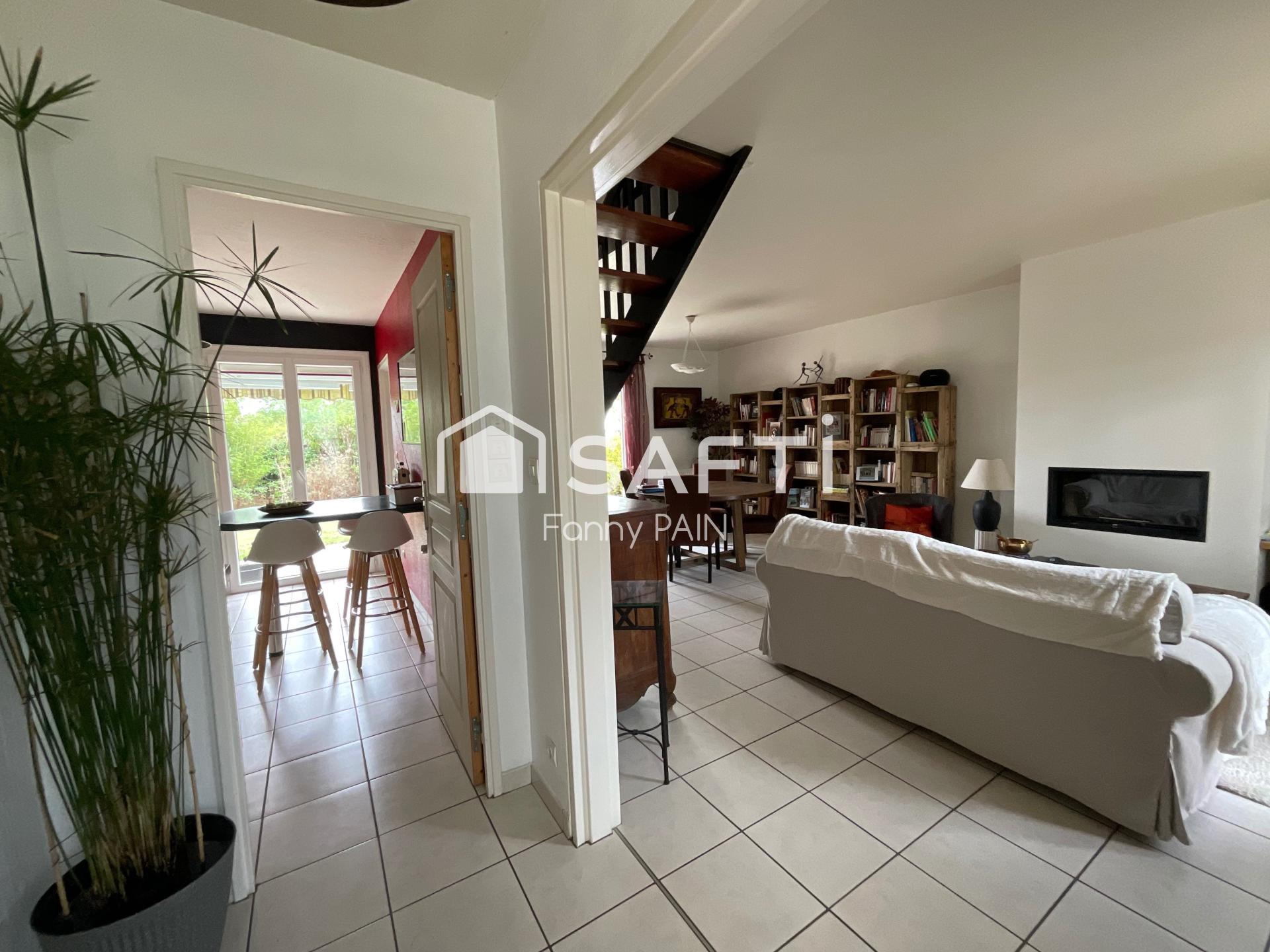 Photo SAFTI — Maison 7 pièces, 145 m² à Montlouis Sur Loire 4