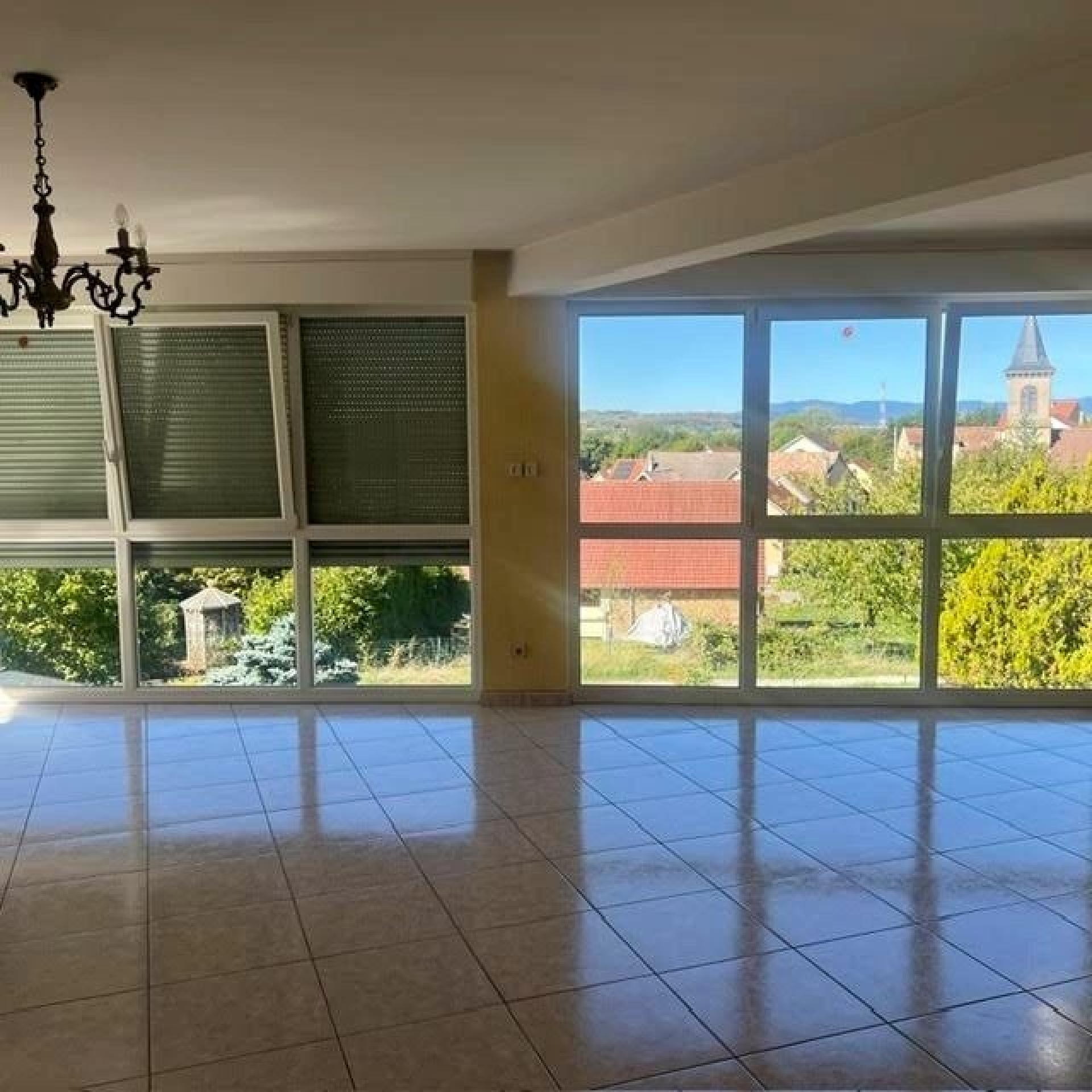 Photo SAFTI — Maison 6 pièces, 190 m² à Dambenois 5