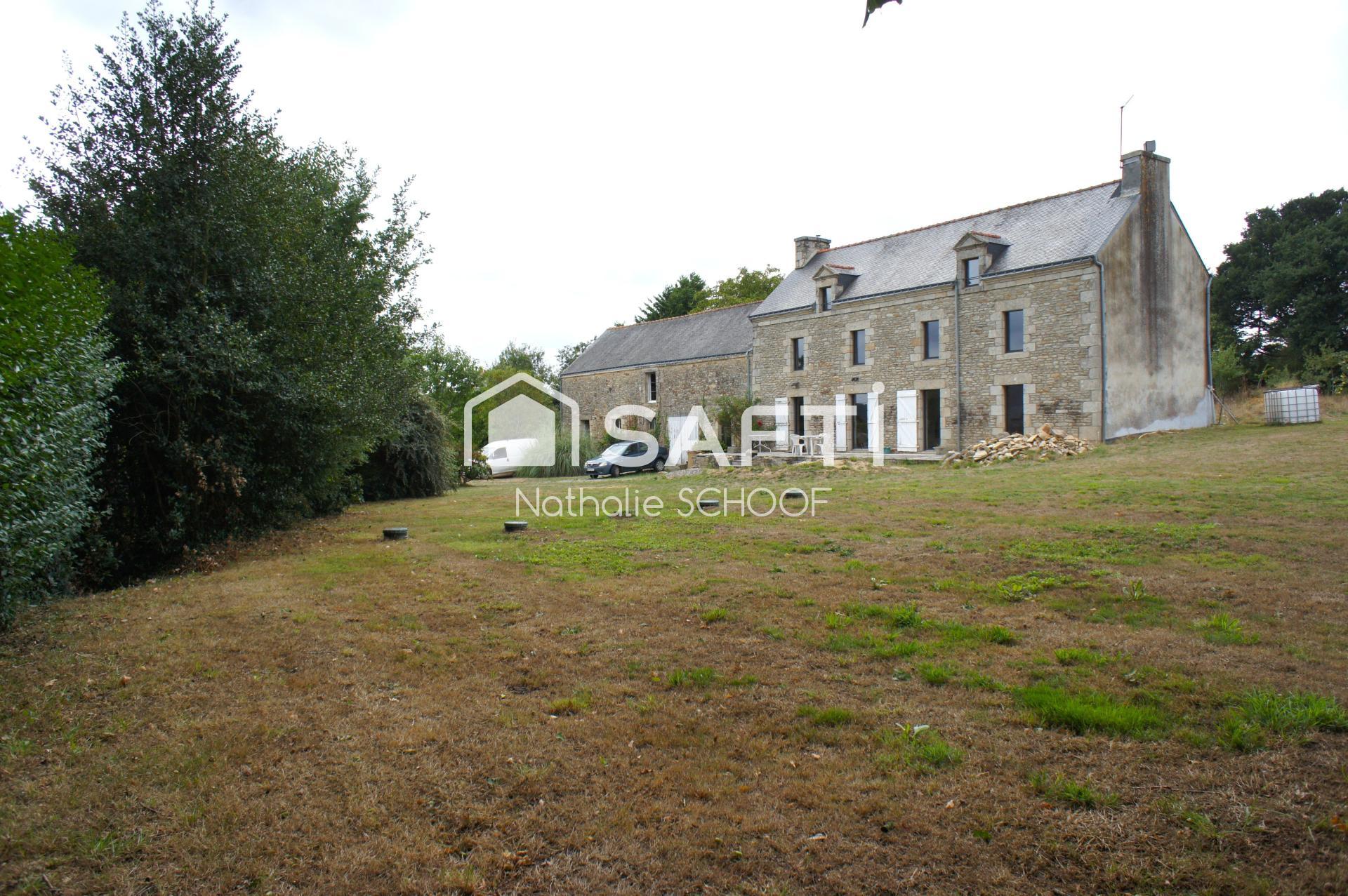 Maison 3 pièces 210 m² · à La Chapelle-Neuve · 210 m² · 332 000 €
