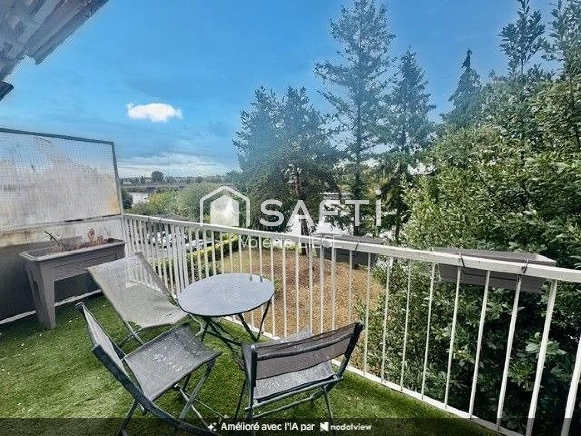 Photo SAFTI — Appartement 5 pièces, 100 m² à Maisons Laffitte 3