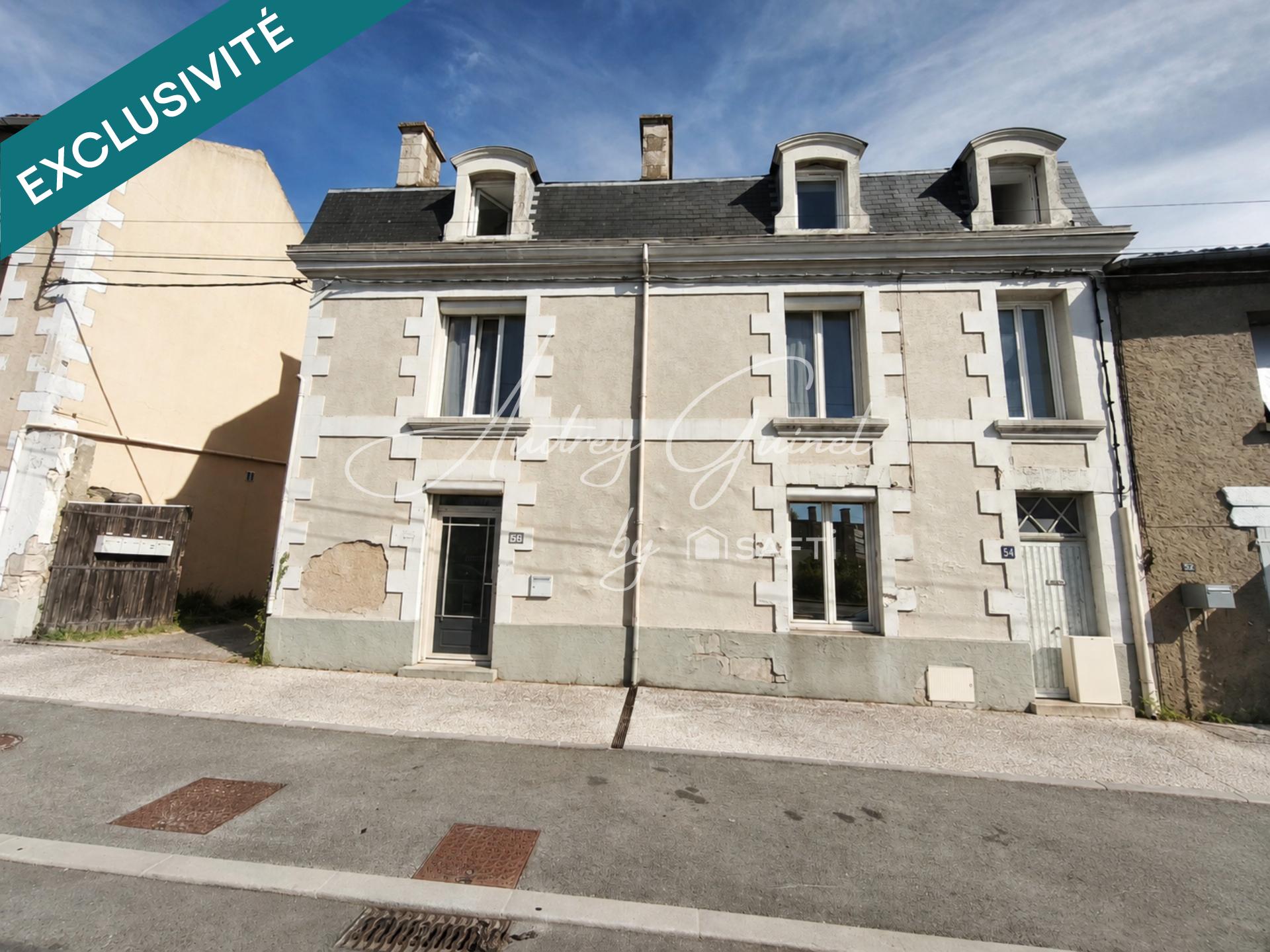 CHASSENEUIL-DU-POITOU – IMMEUBLE DE 4 APPARTEMENTS