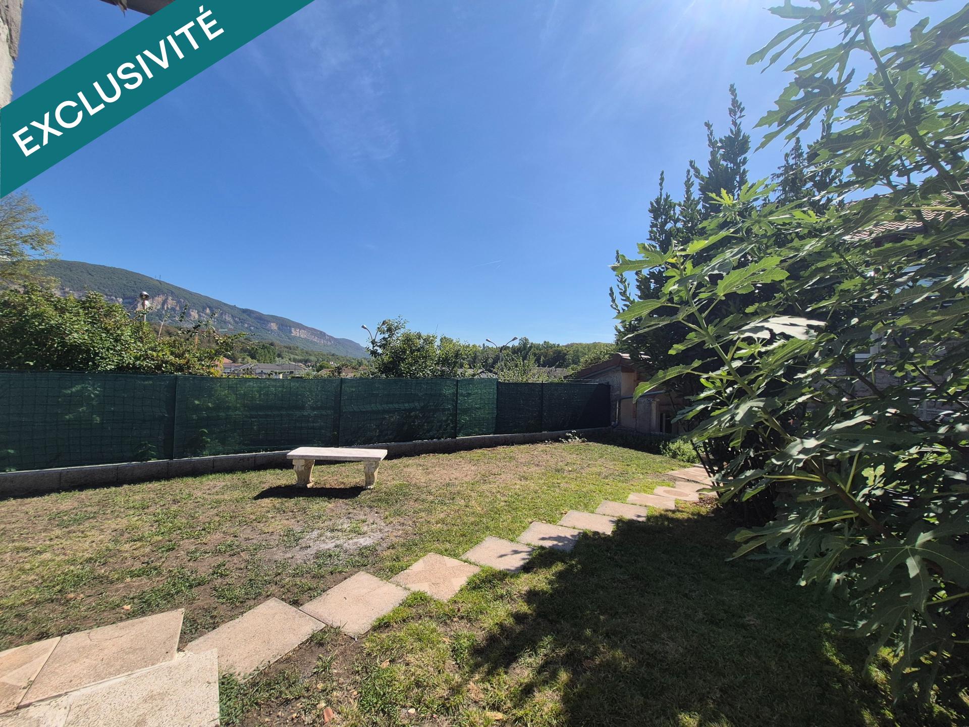 Maison de village 220 m2-5 Chambres-Fort potentiel