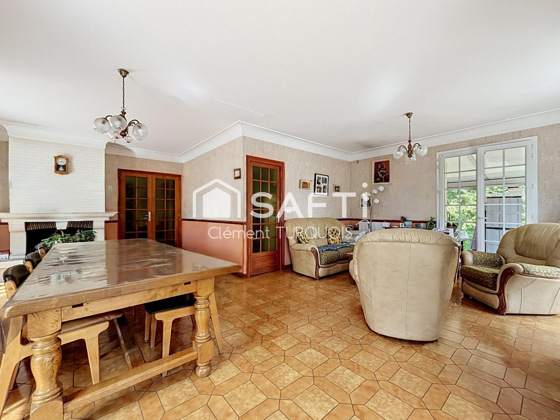 Photo SAFTI — Maison 5 pièces, 125 m² à Saint Cyr Sur Loire 3