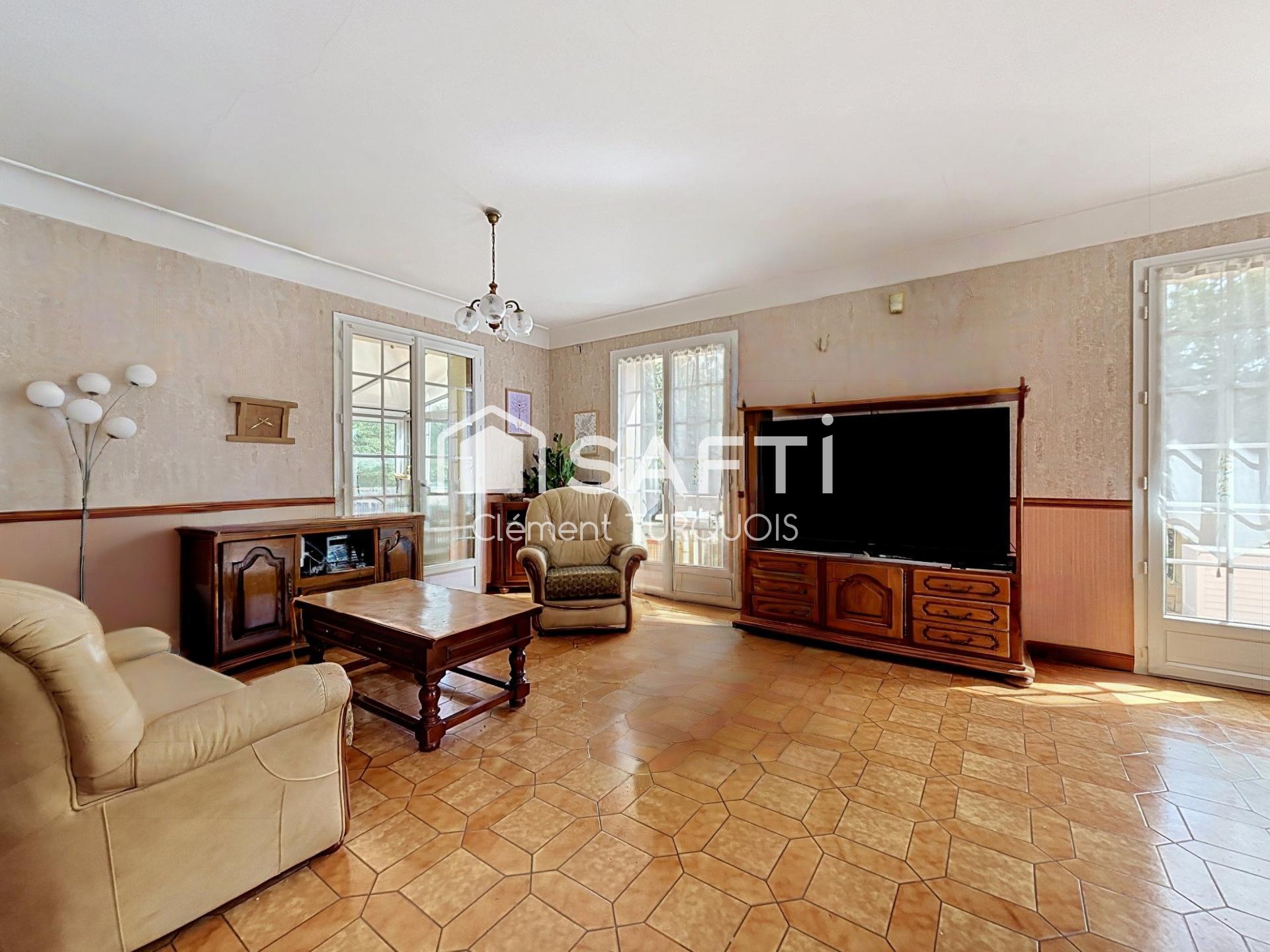 Photo SAFTI — Maison 5 pièces, 125 m² à Saint Cyr Sur Loire 4