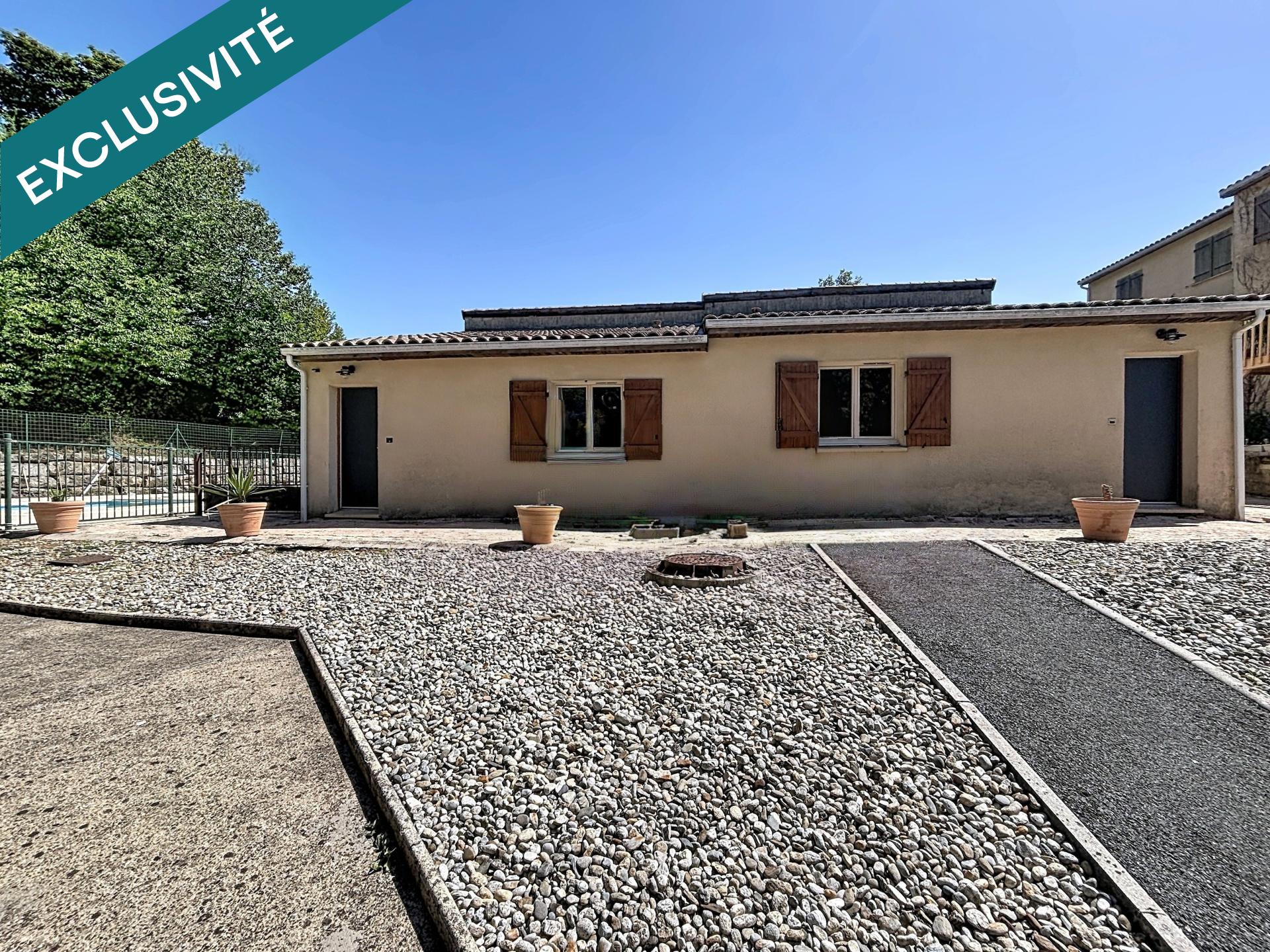 Maison rénovée avec studio indépendant – Piscine ET tennis – Environnement privilégié