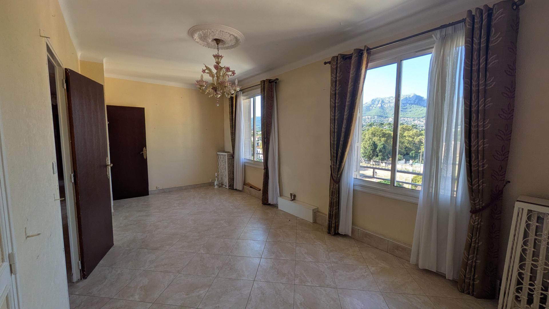 Photo SAFTI — Appartement 4 pièces, 80 m² à Toulon 2