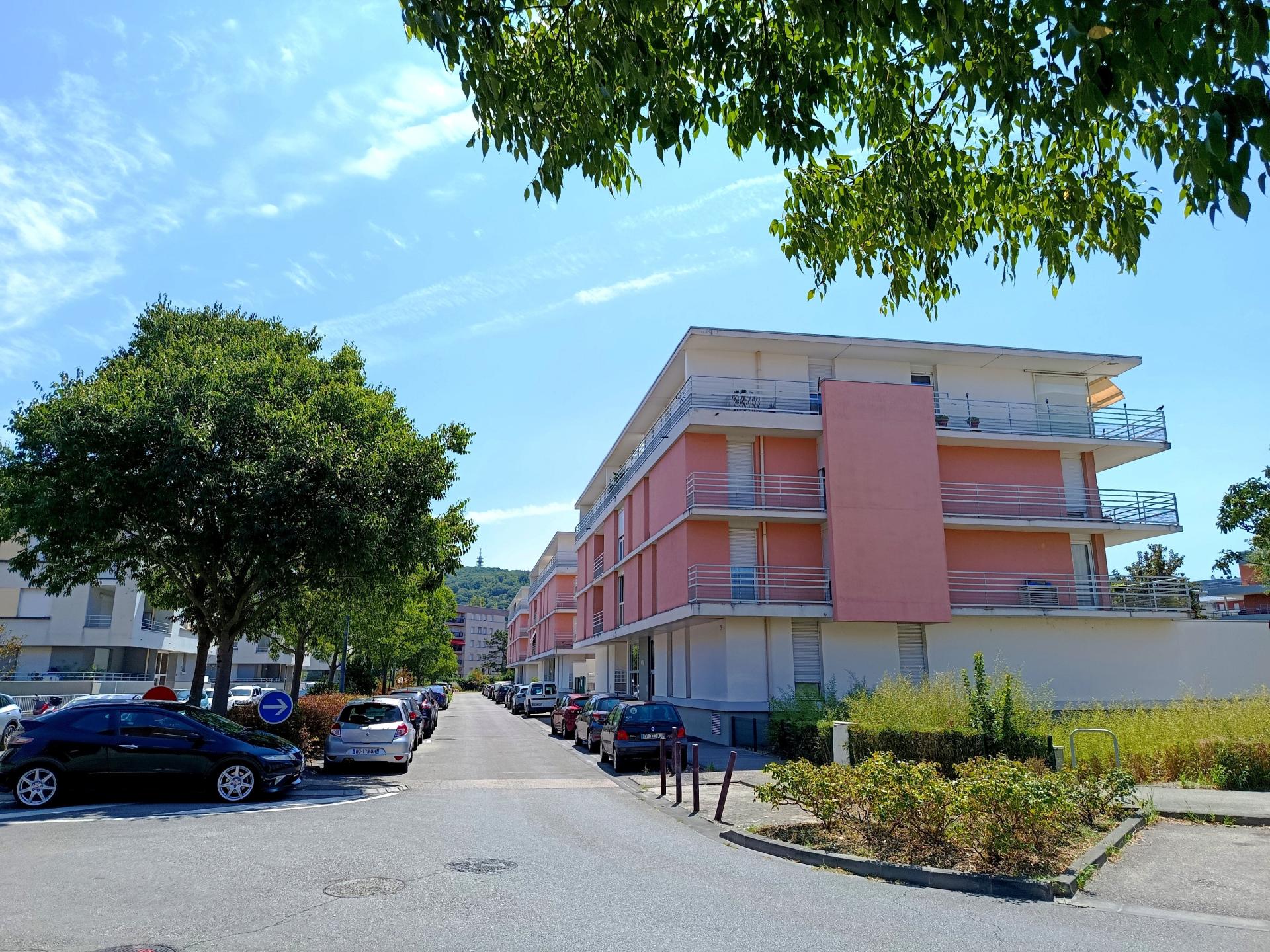 Appartement 4 pièces 93 m² · à Echirolles · 93 m² · 225 000 €