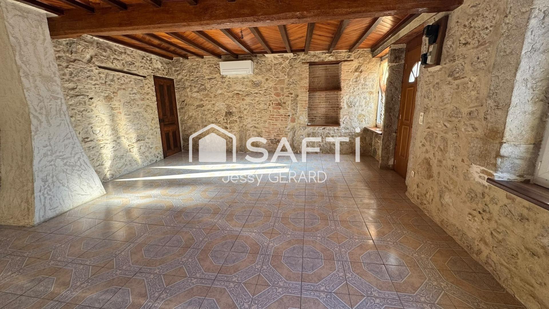 Photo SAFTI — Maison 8 pièces, 197 m² à Groslee Saint Benoit 2