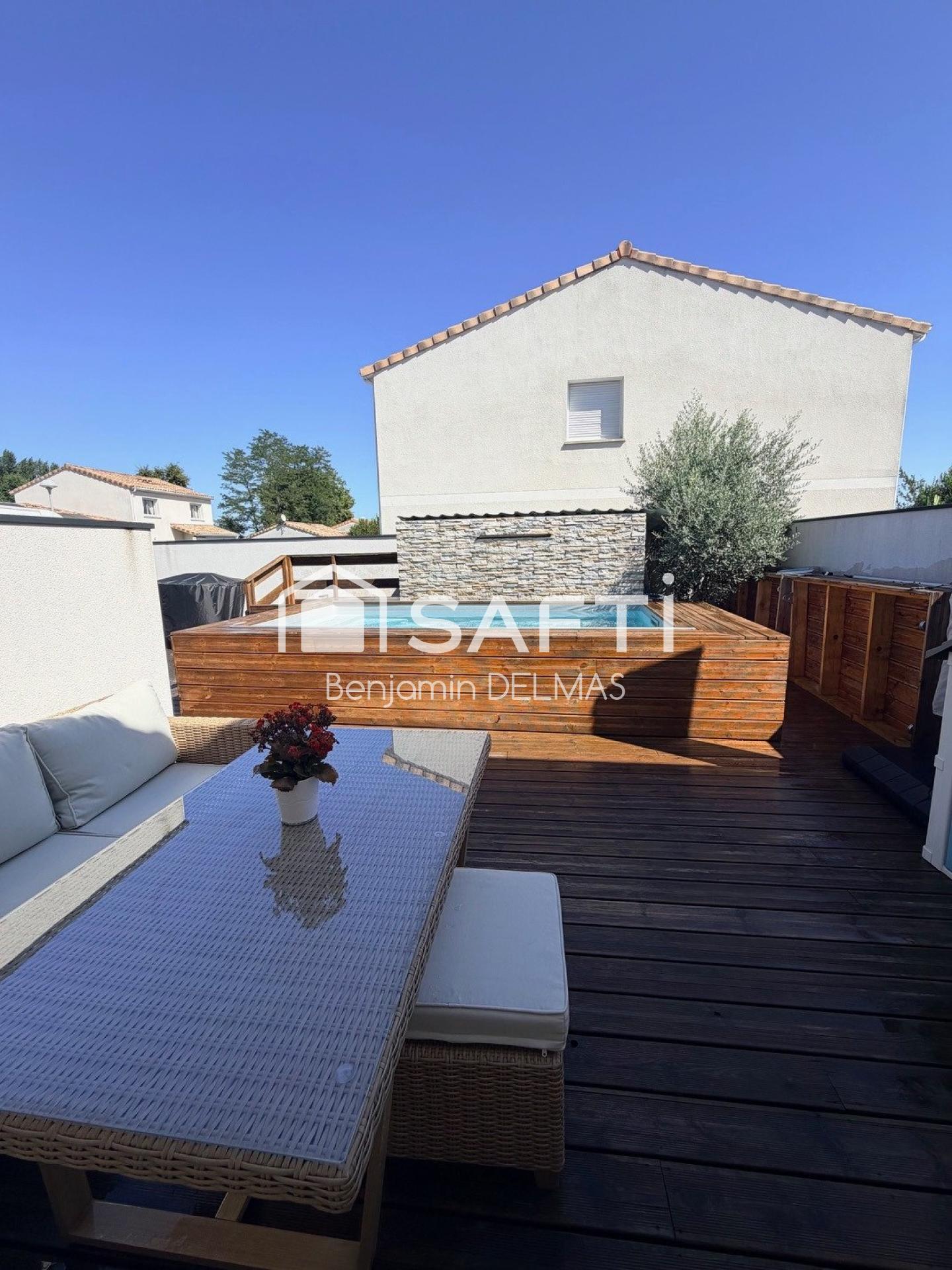 Maison 4 pièces 94 m² · à Castelnau-de-Medoc · 94 m² · 265 000 €