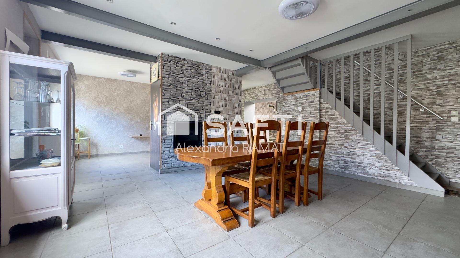 Maison 6 pièces 143 m² · à Izel-les-Equerchin · 143 m² · 198 000 €