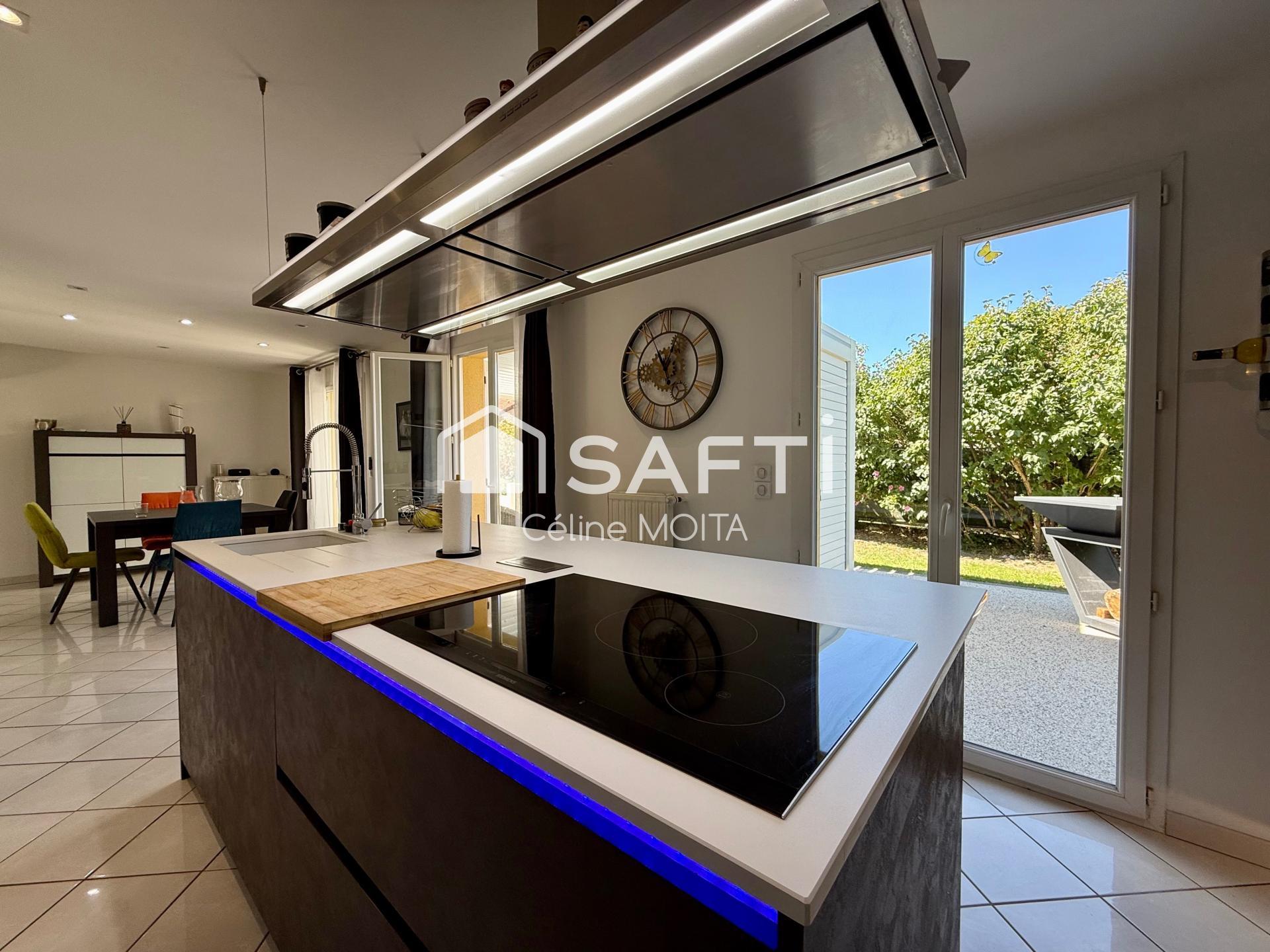 Photo SAFTI — Maison 5 pièces, 127 m² à Saint Didier De La Tour 5