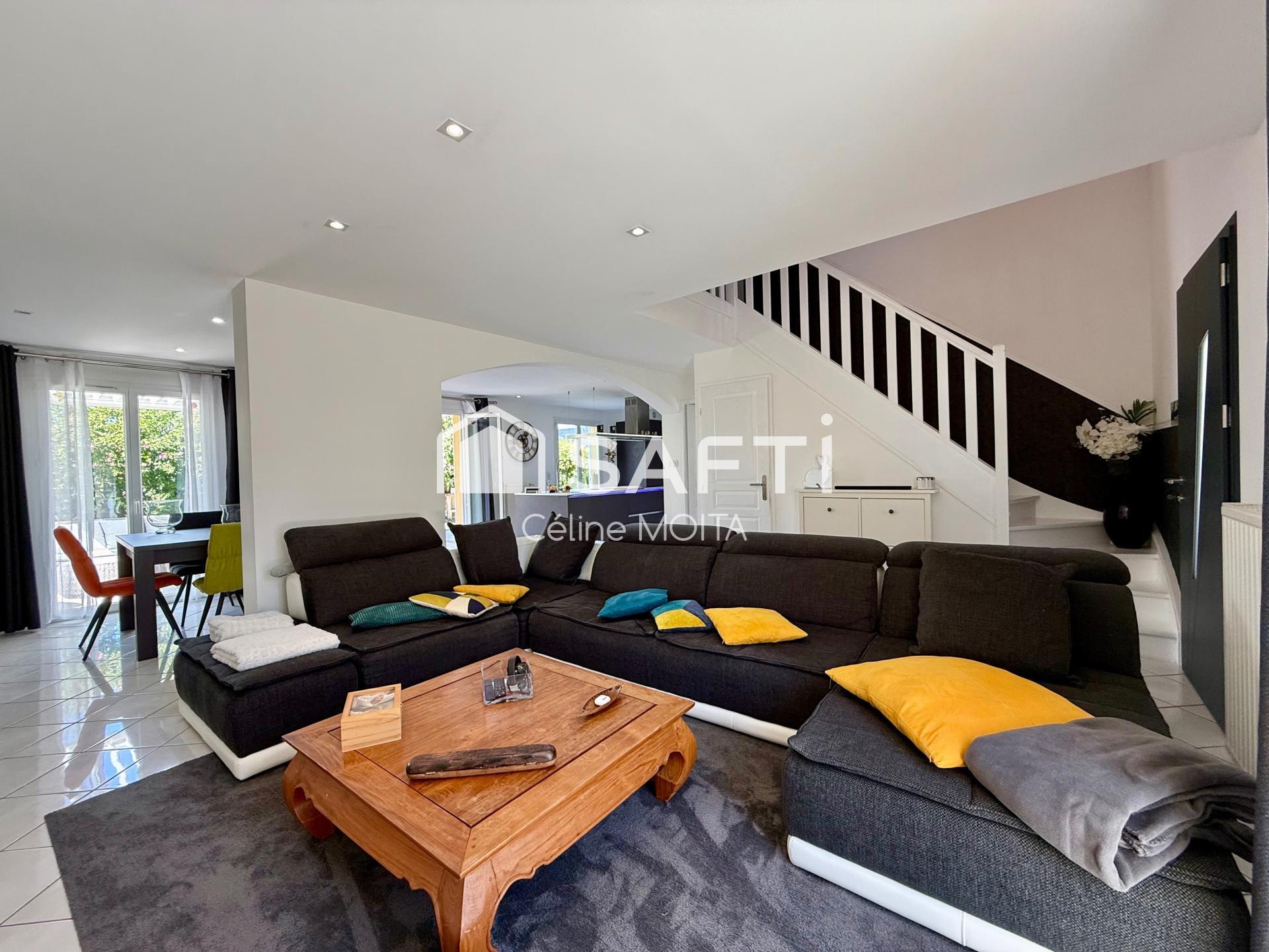 Photo SAFTI — Maison 5 pièces, 127 m² à Saint Didier De La Tour 4