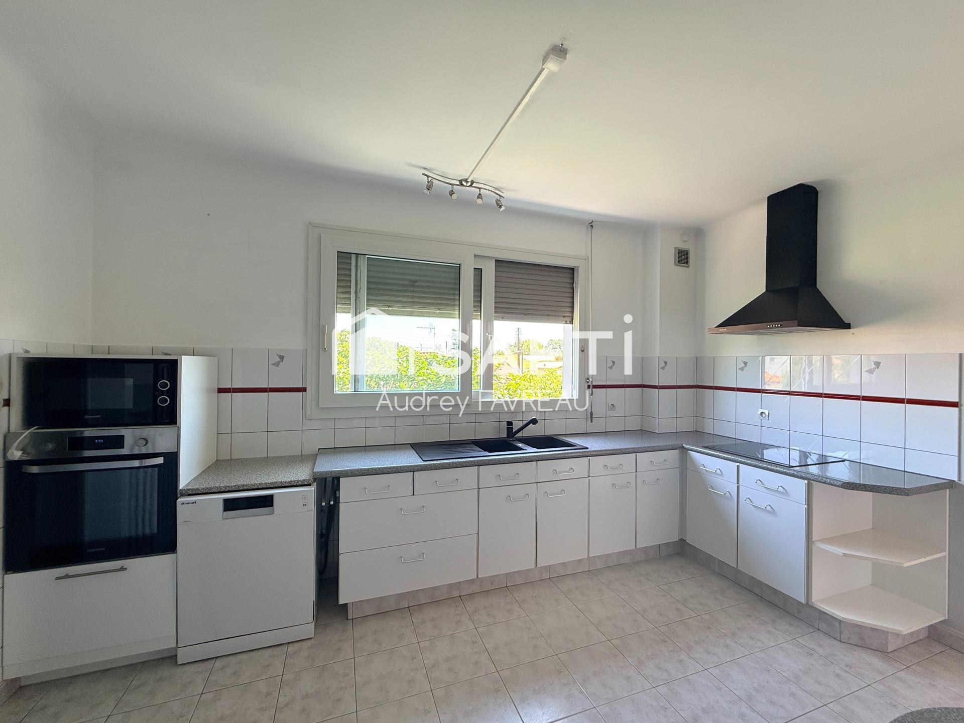 Photo SAFTI — Maison 5 pièces, 168 m² à Parthenay 5