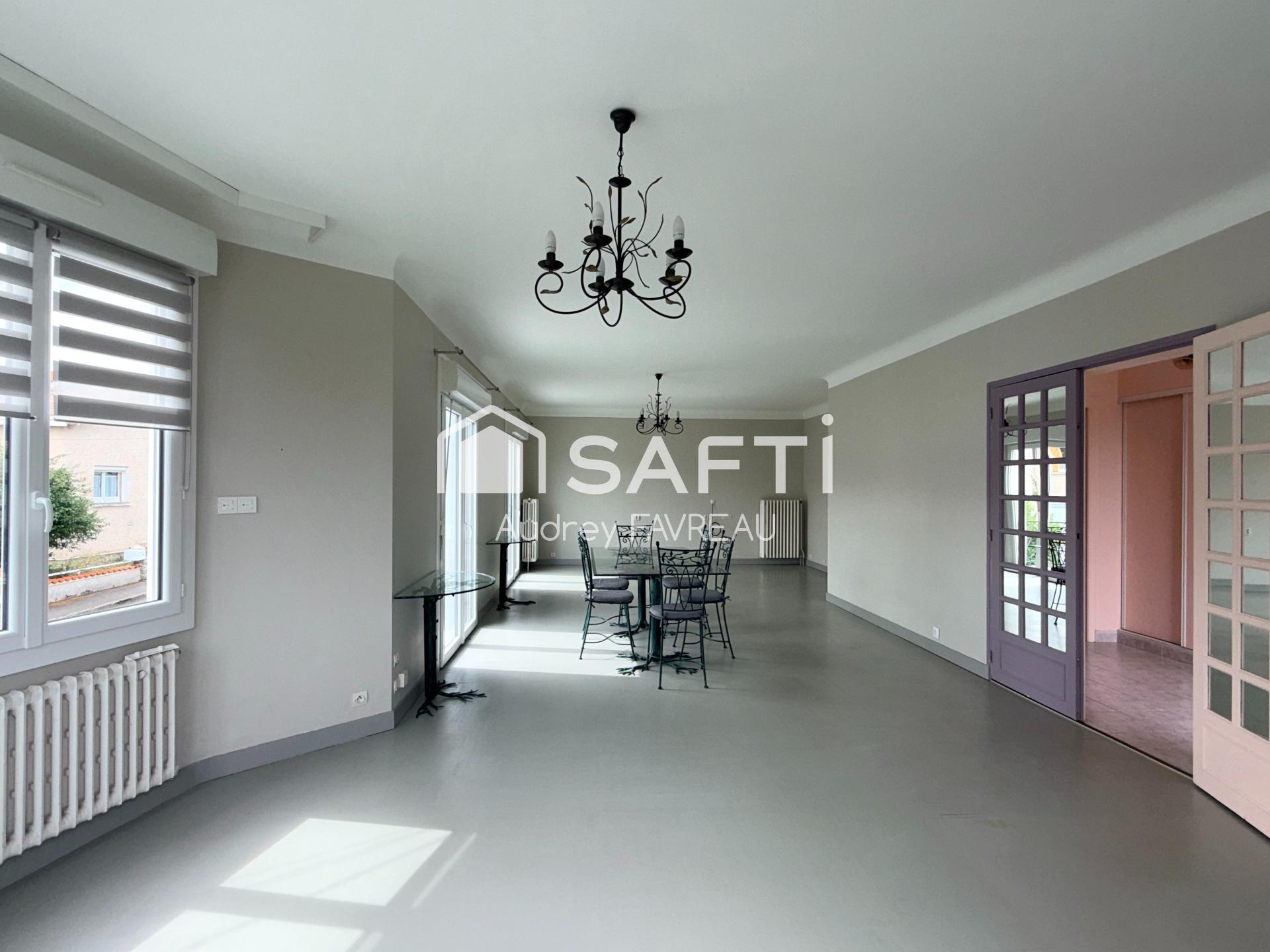 Photo SAFTI — Maison 5 pièces, 168 m² à Parthenay 4