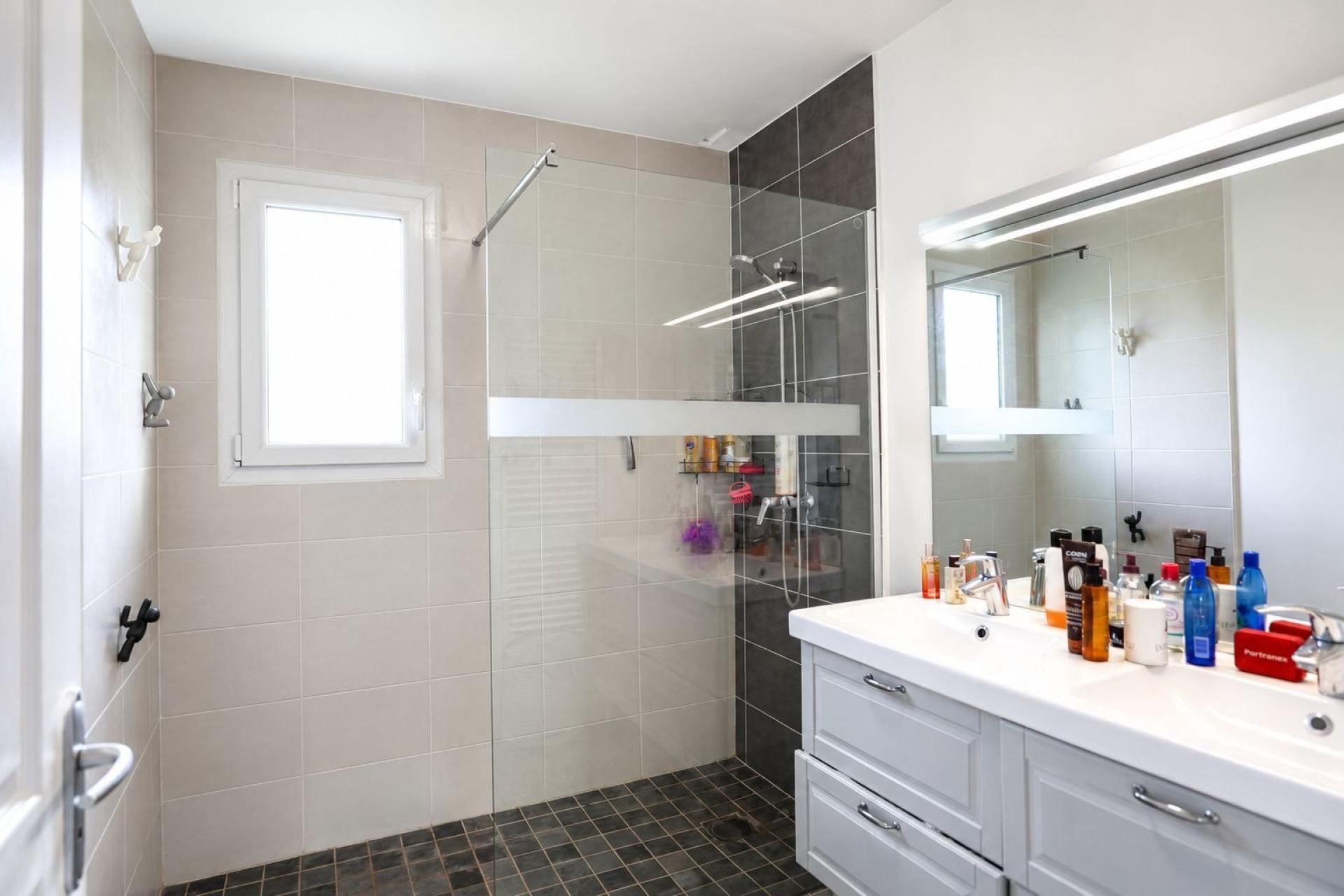 Photo SAFTI — Maison 4 pièces, 88 m² à Barneville Carteret 5