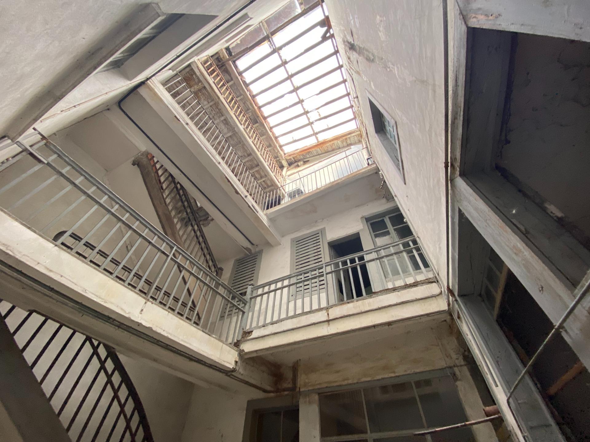 Maison 14 pièces 200 m² · à Revel · 200 m² · 86 000 €