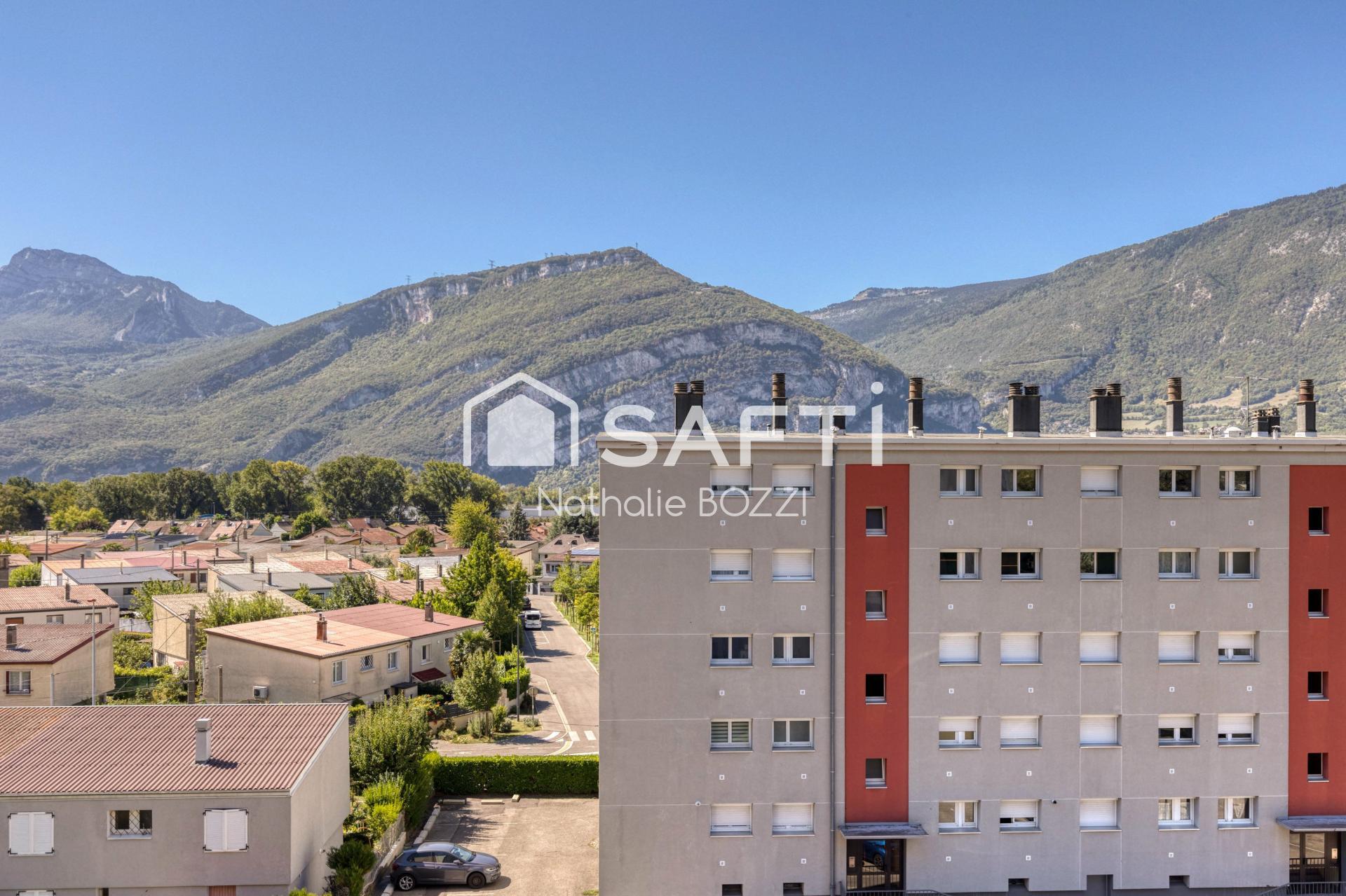 SAINT-ÉGRÈVE – FIANCEY | T3 traversant – Balcon – Vue montagnes