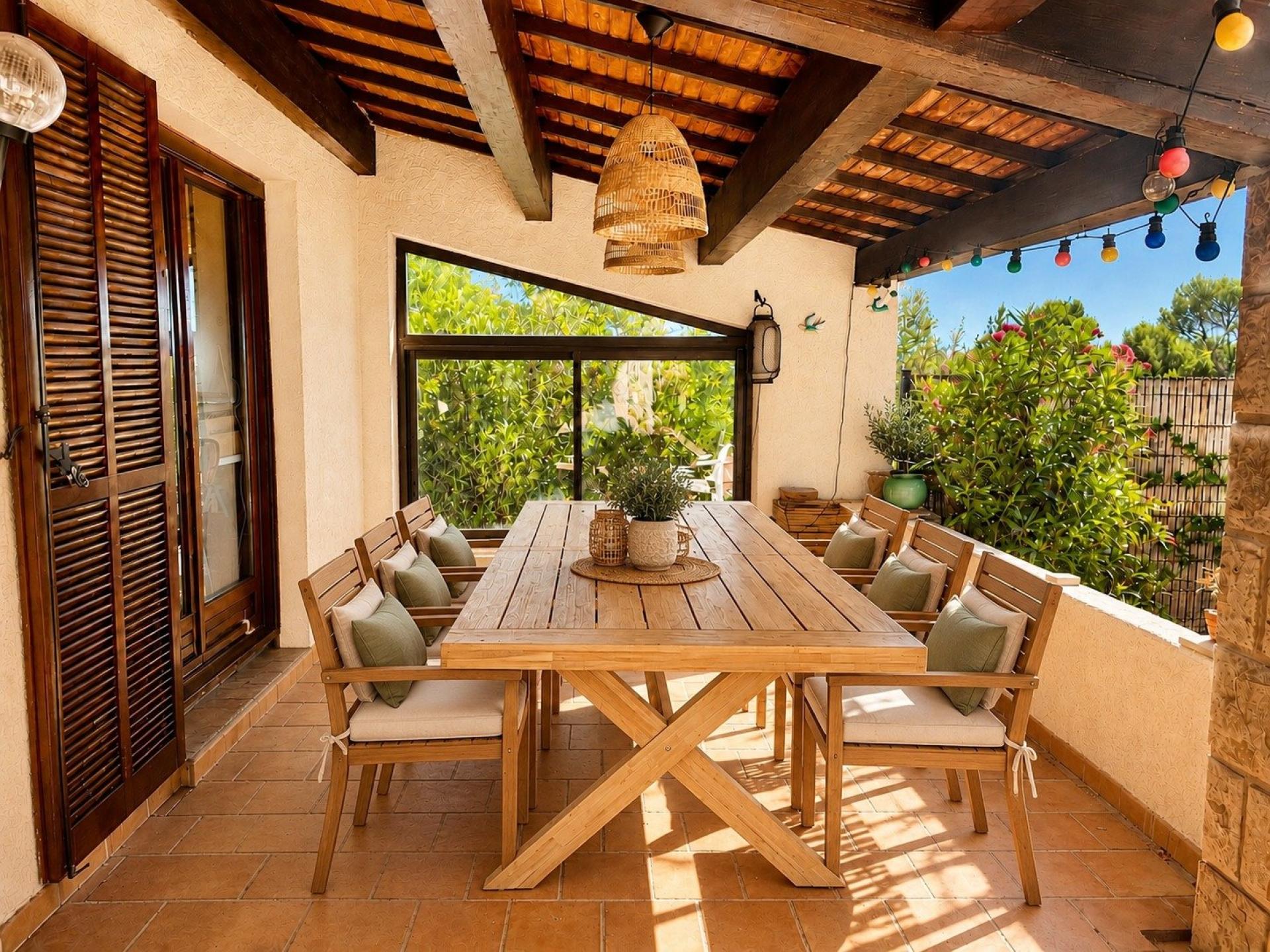 Photo 4 of the listing.