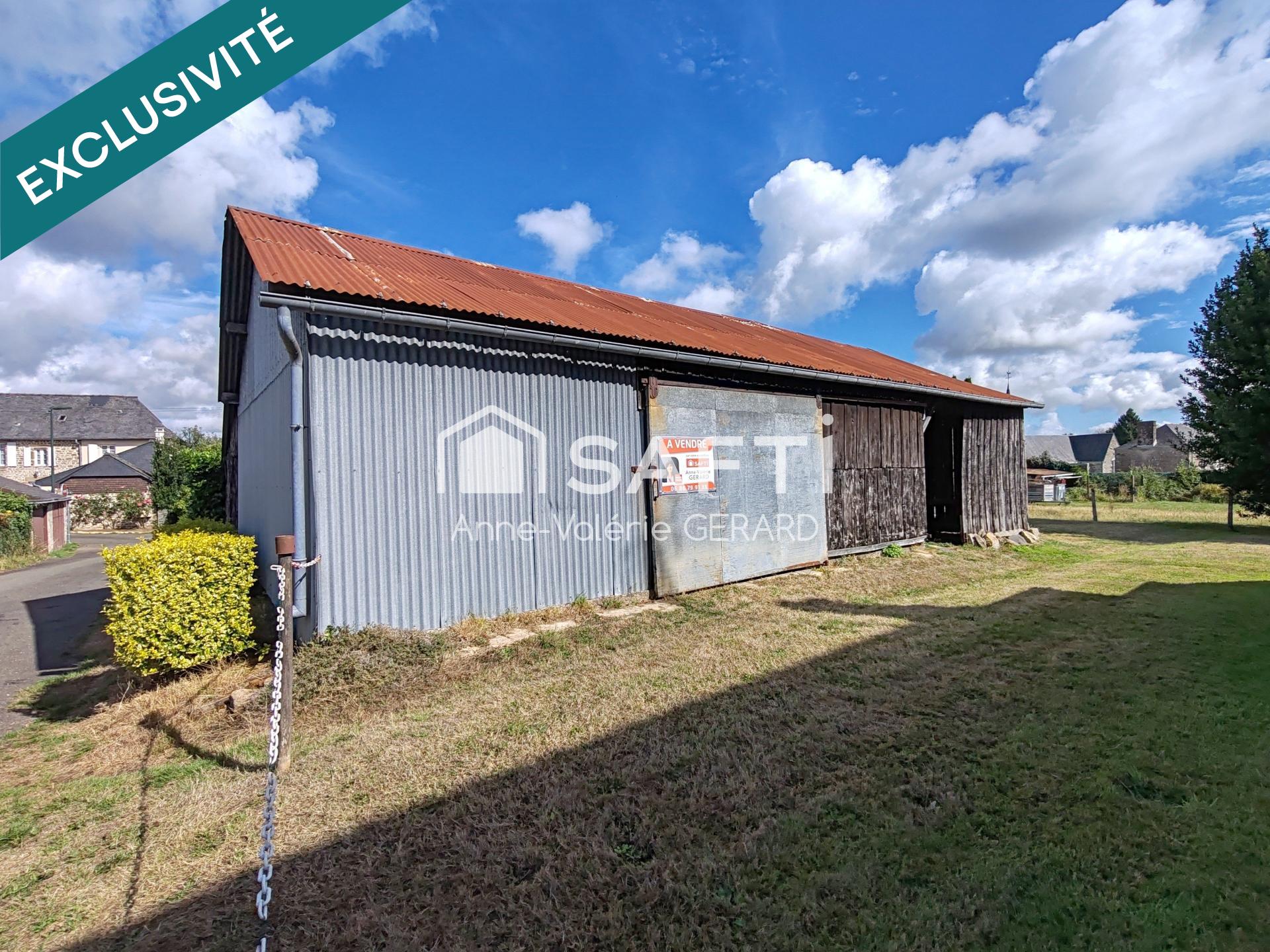 TERRAIN CONSTRUCTIBLE 788 M² AVEC BÂTIMENT 114 M²