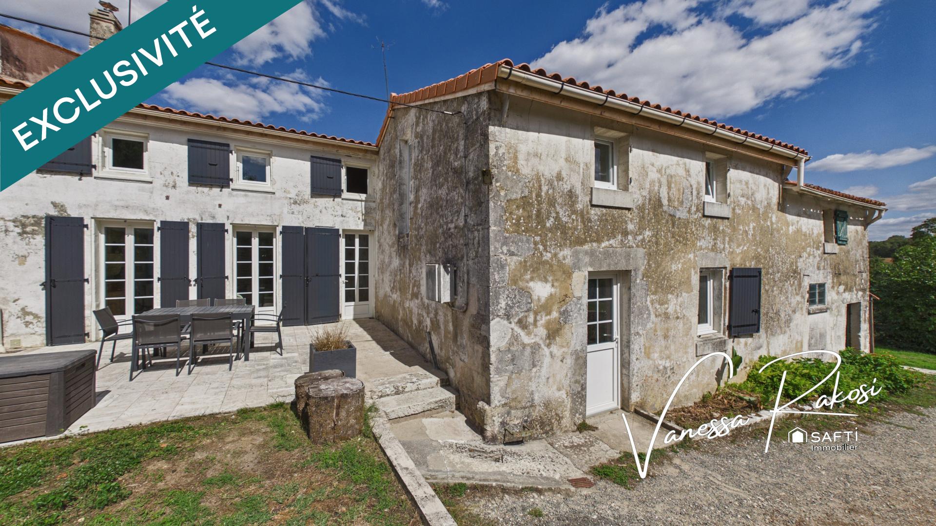 Maison de 150 m² , 3 chambres, des dépendances et 2000m² de jardin