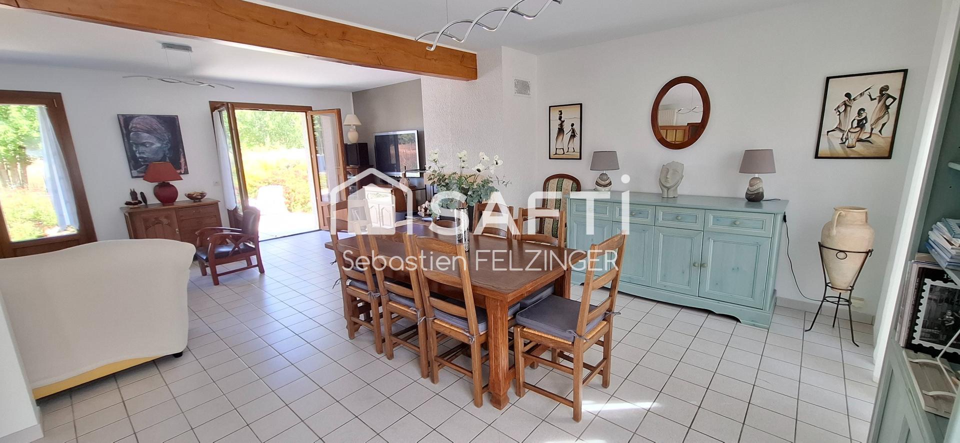 Photo SAFTI — Maison 8 pièces, 180 m² à Chambry 4