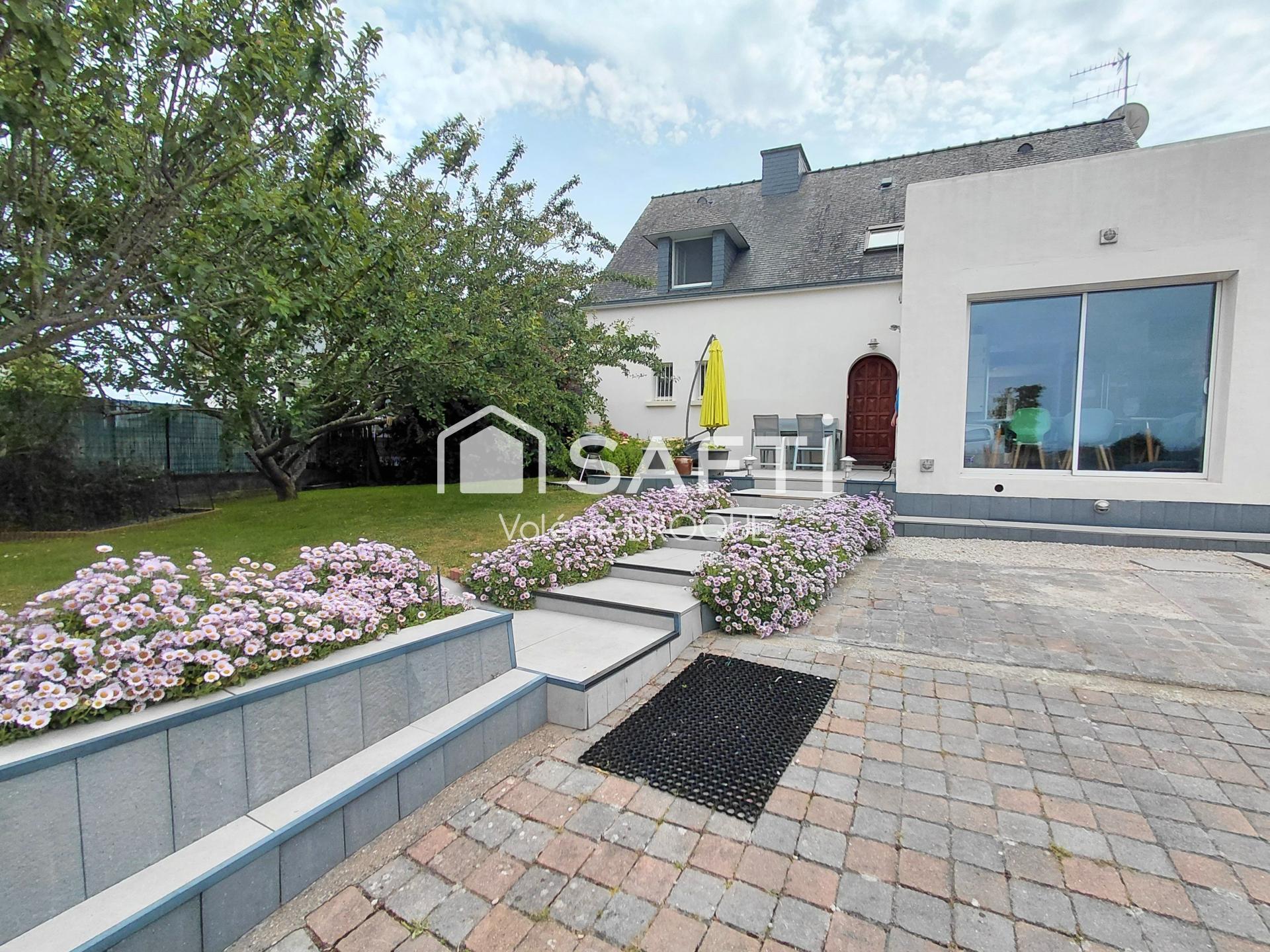 Photo SAFTI — Maison 7 pièces, 160 m² à Port Louis 4