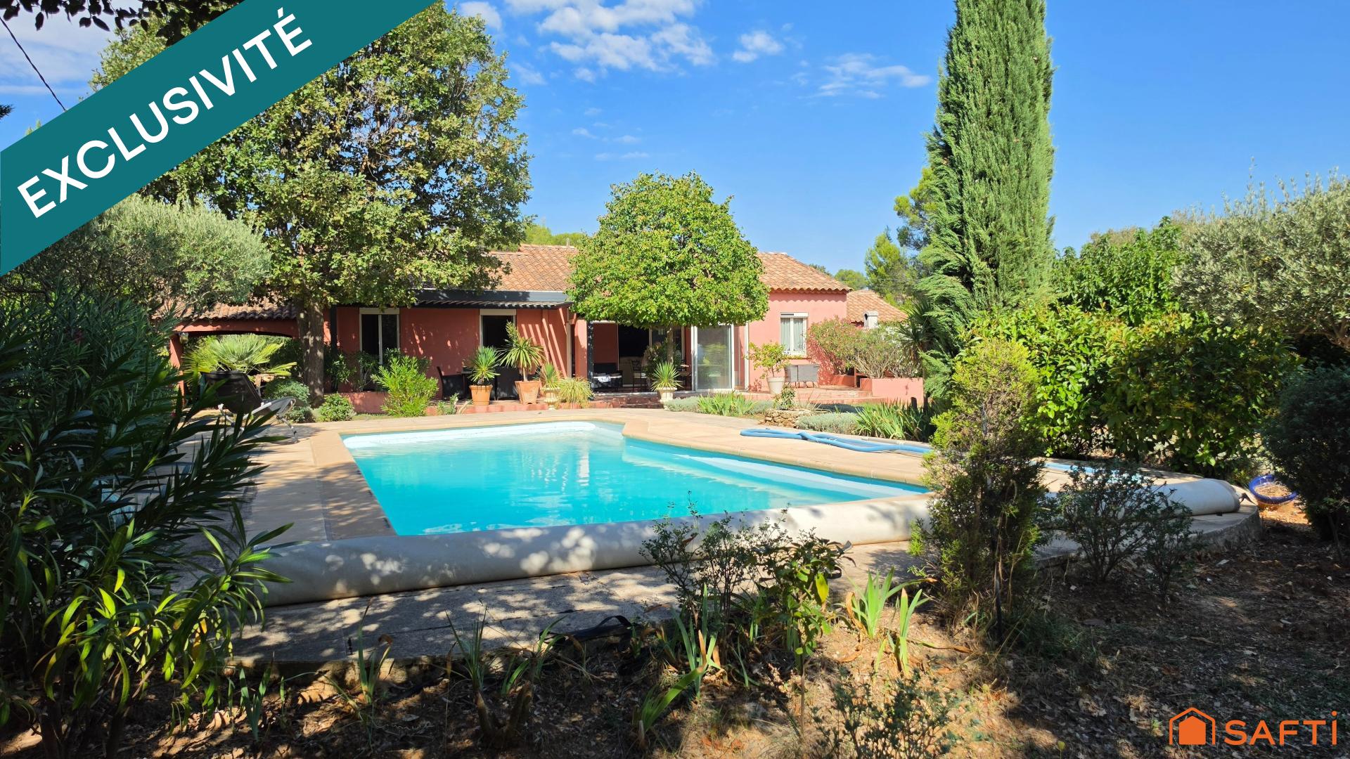 Maison de charme avec piscine et vue panoramique
