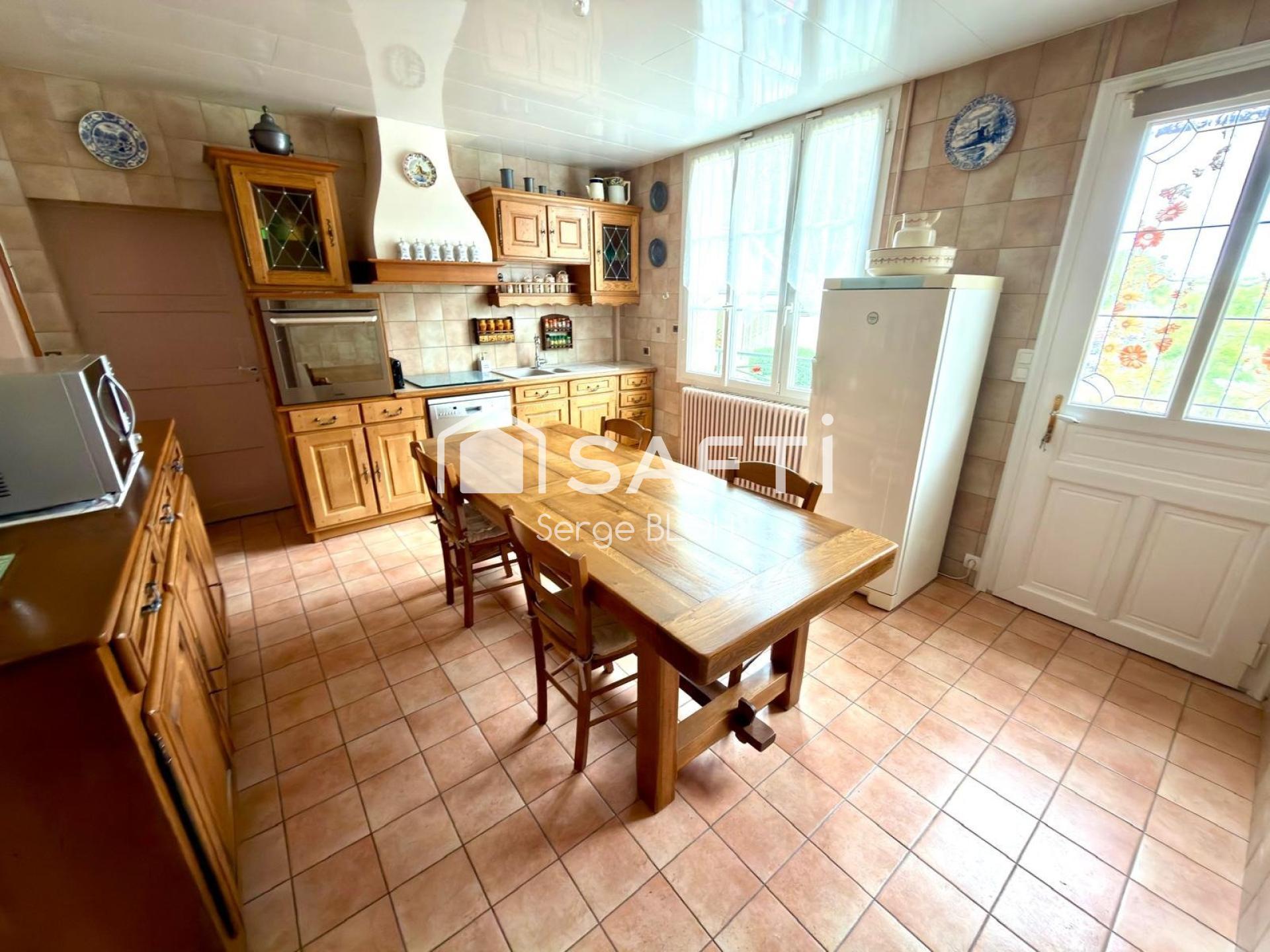Photo SAFTI — Maison 5 pièces, 103 m² à Sains Morainvillers 4