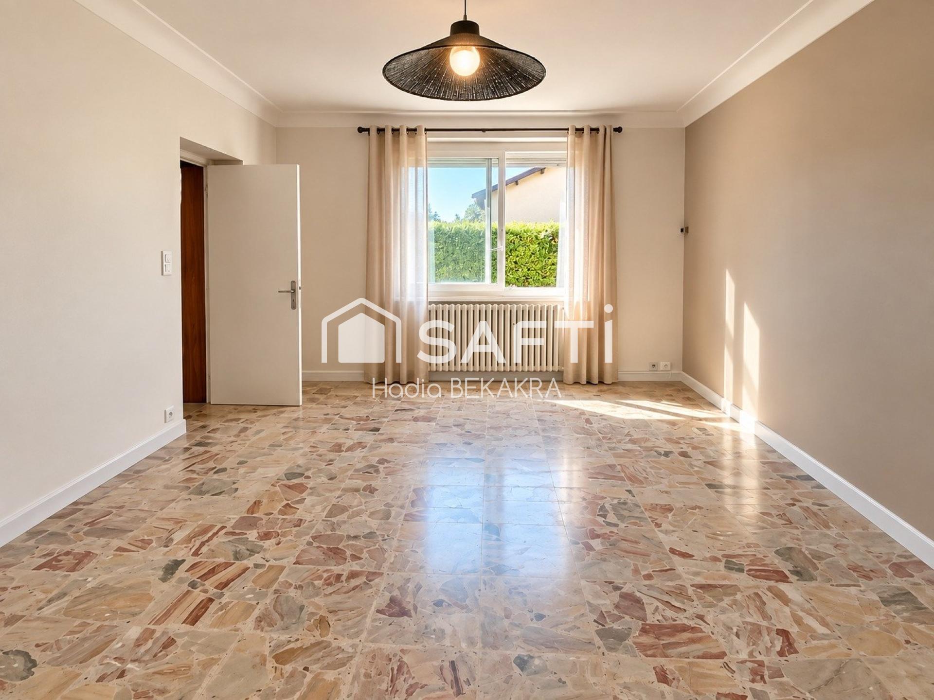 Photo SAFTI — Maison 4 pièces, 98 m² à Chanas 2