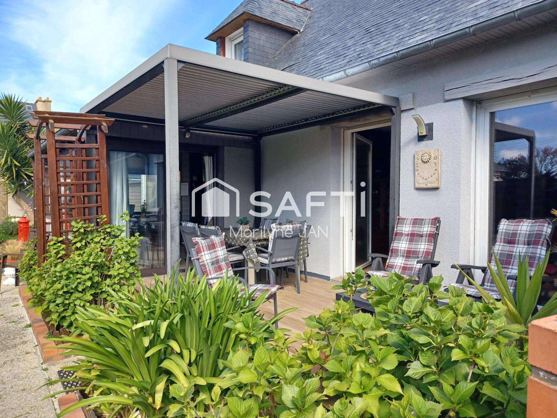Photo SAFTI — Maison 8 pièces, 144 m² à Saint Malo 4
