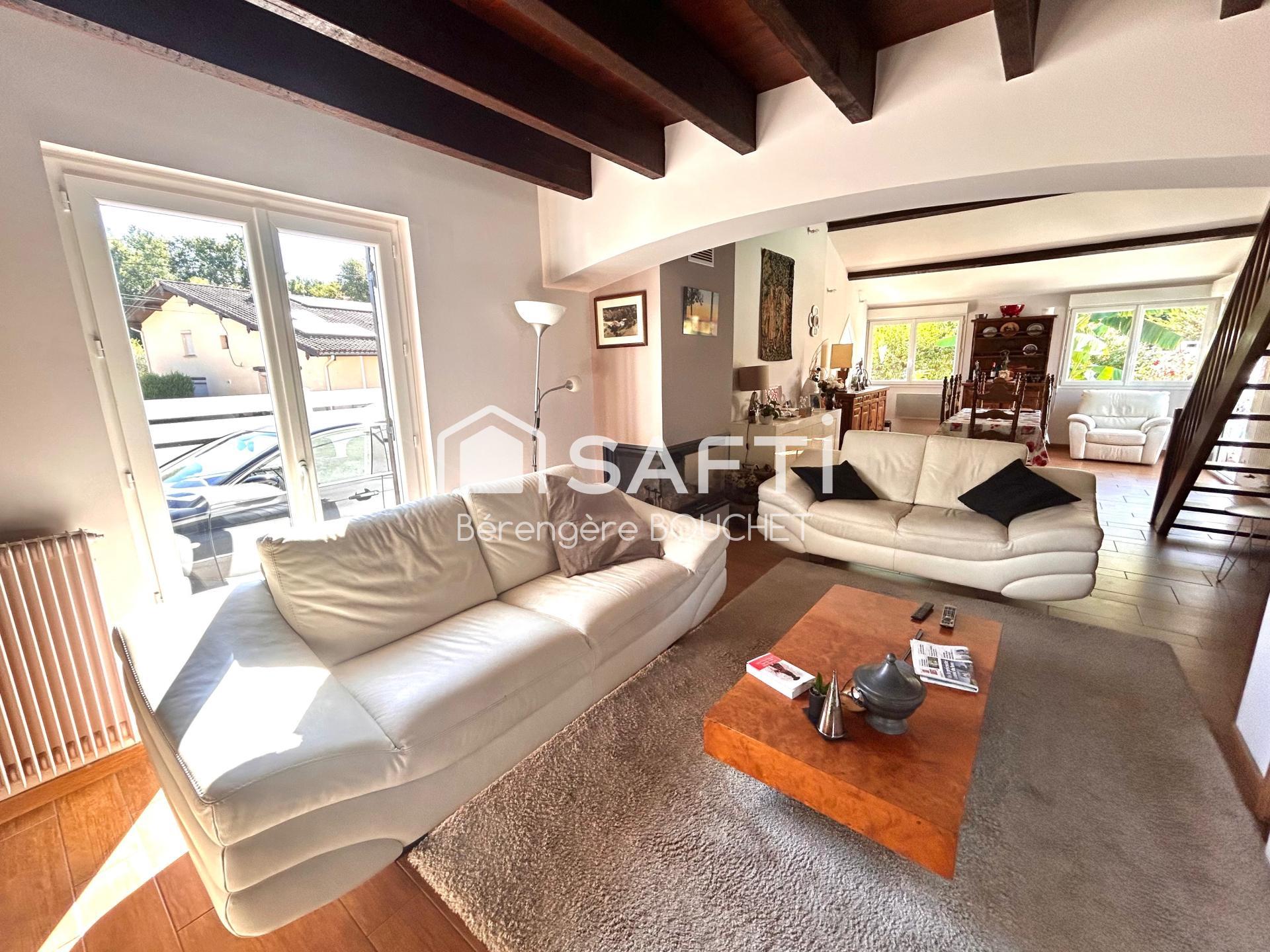 Photo SAFTI — Maison 7 pièces, 145 m² à Arsac 3