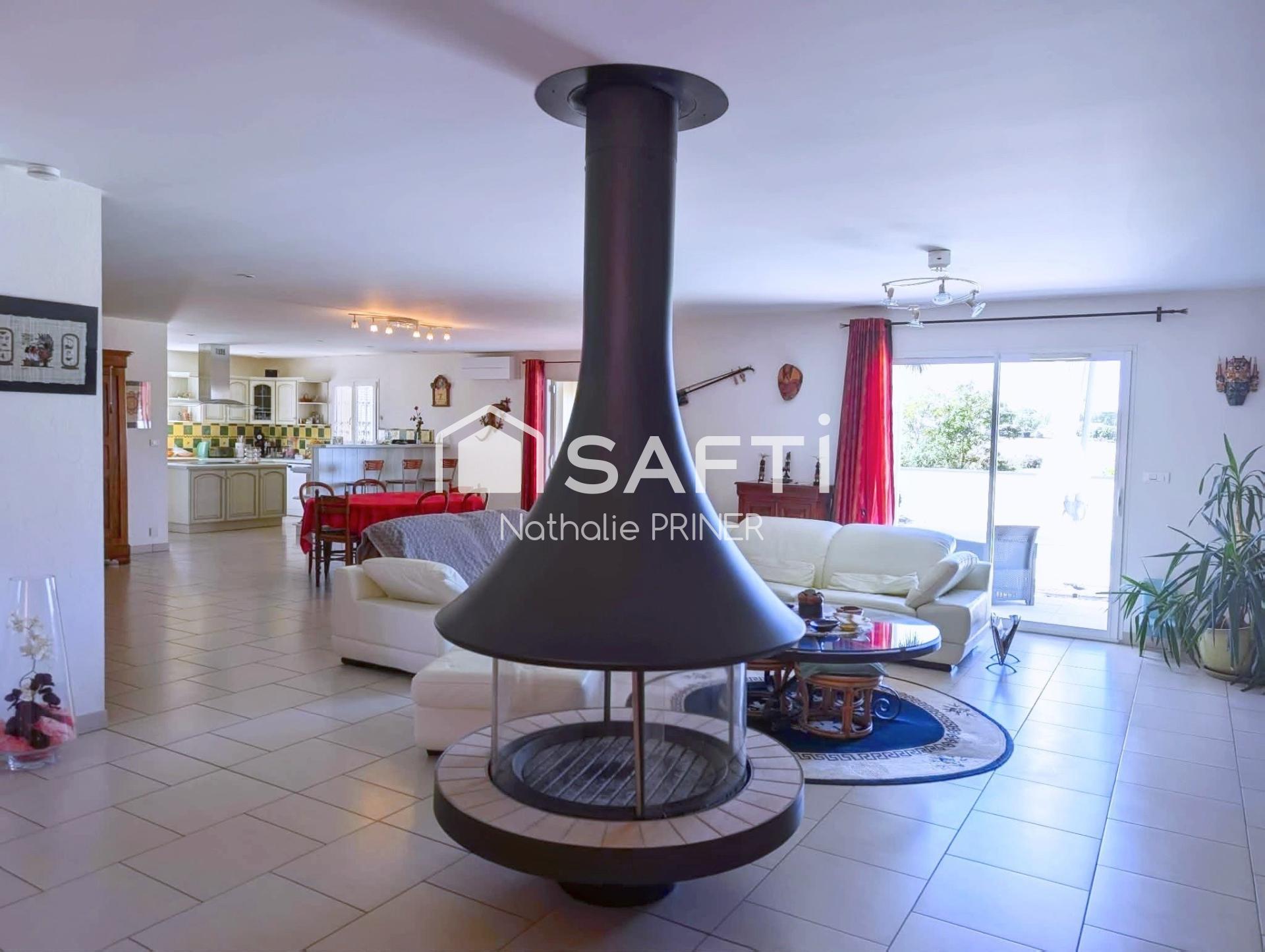 Photo SAFTI — Maison 6 pièces, 224 m² à Chauray 3
