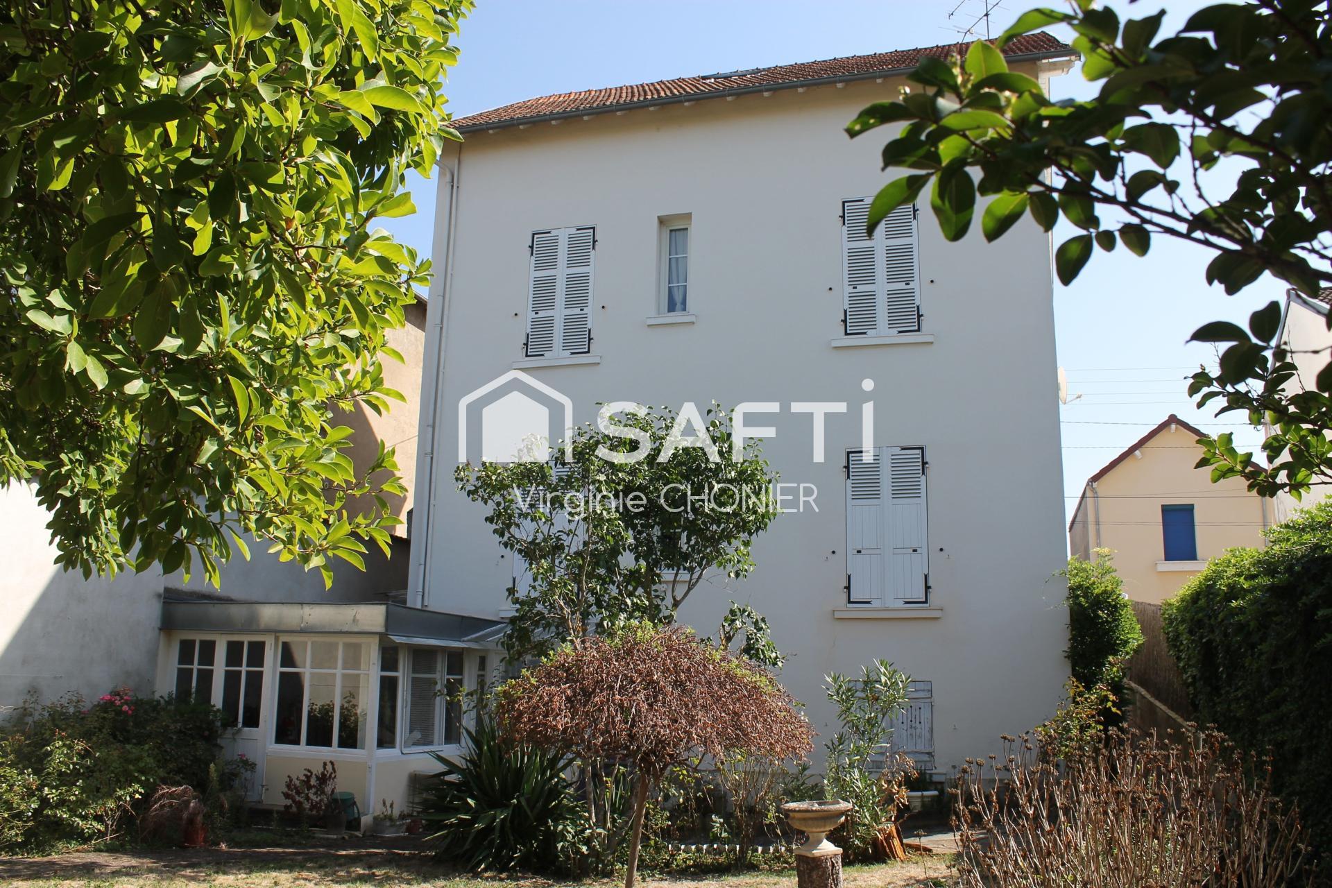 Photo SAFTI — Maison 6 pièces, 164 m² à Cusset 2