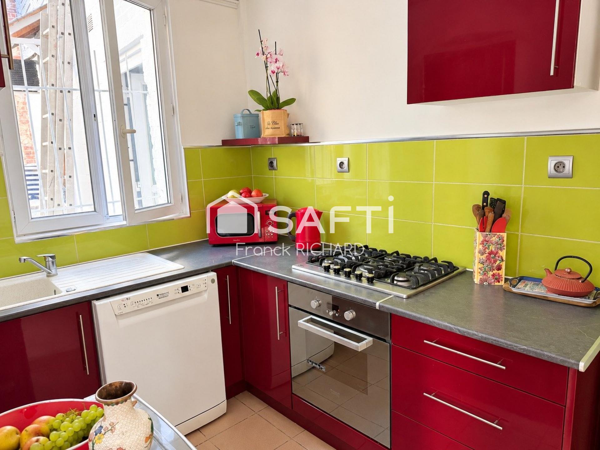 Photo SAFTI — Maison 8 pièces, 180 m² à Ferrières En Bray 3